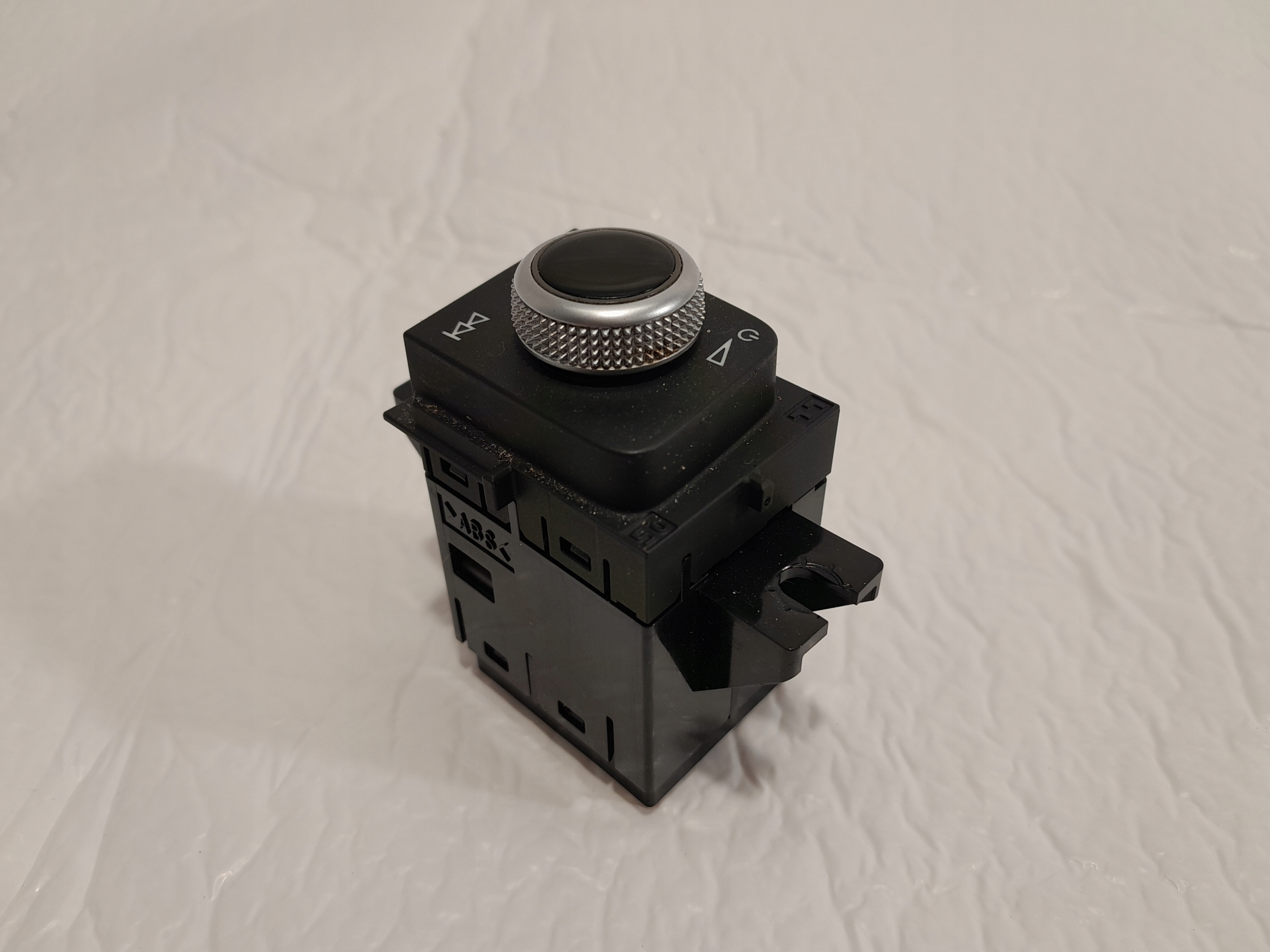 AUDI Q5 II 80A REGULATOR GLOSNOSCI 80B919616