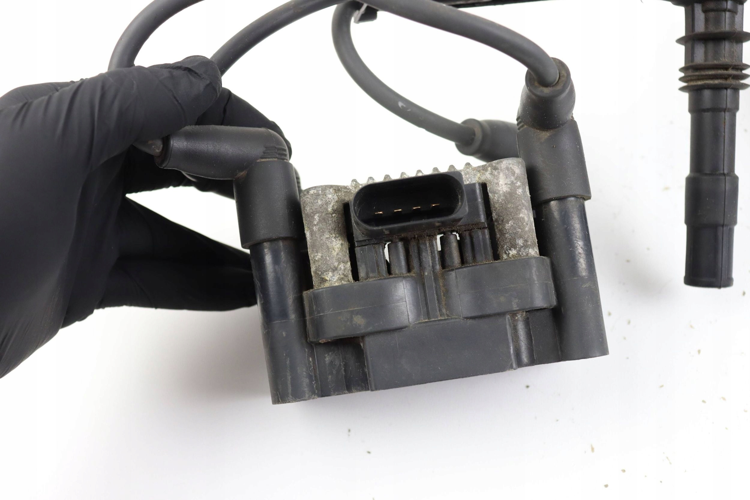 AUDI A4 B5 VW GOLF IV TOLEDO II coil ignition BOSCH 1.6 032905106B