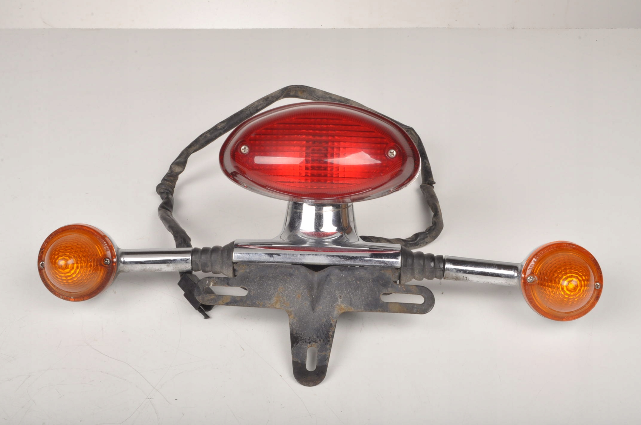 BONNEVILLE T100 SE стоп-сигнал поворотники