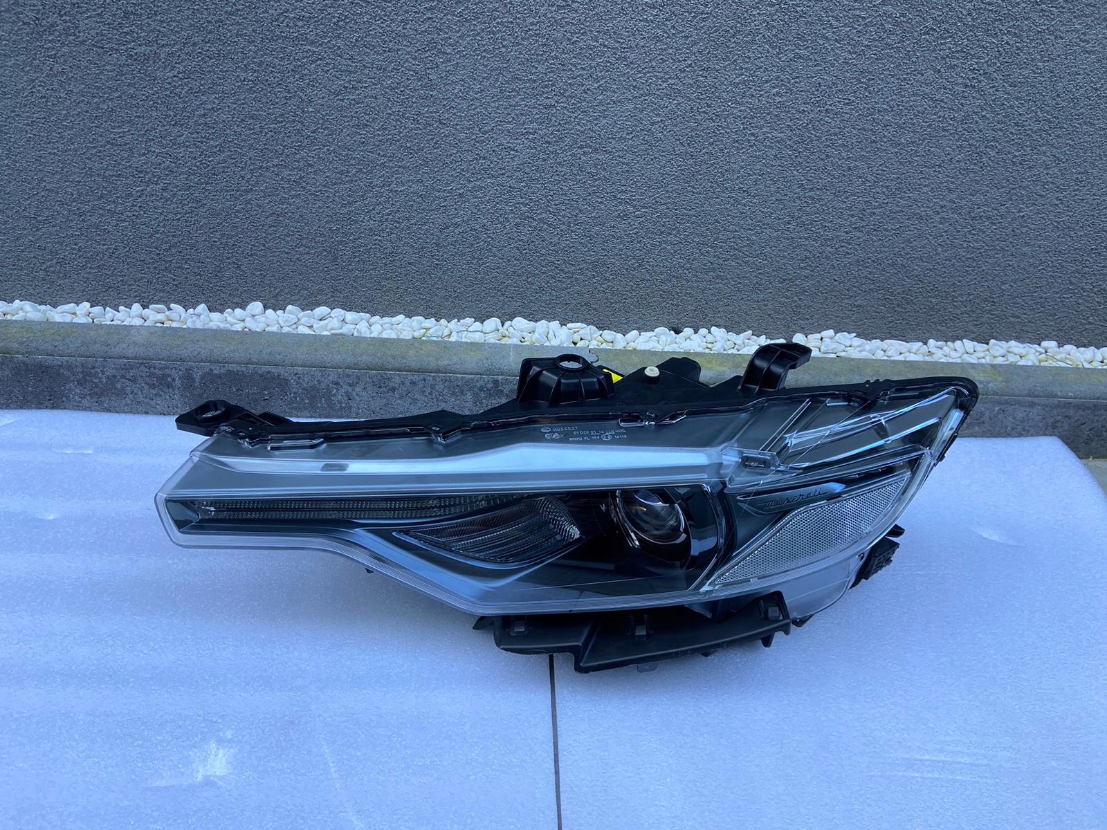 light left Maserati Levante Bi Xenon Led positioning Trixenon