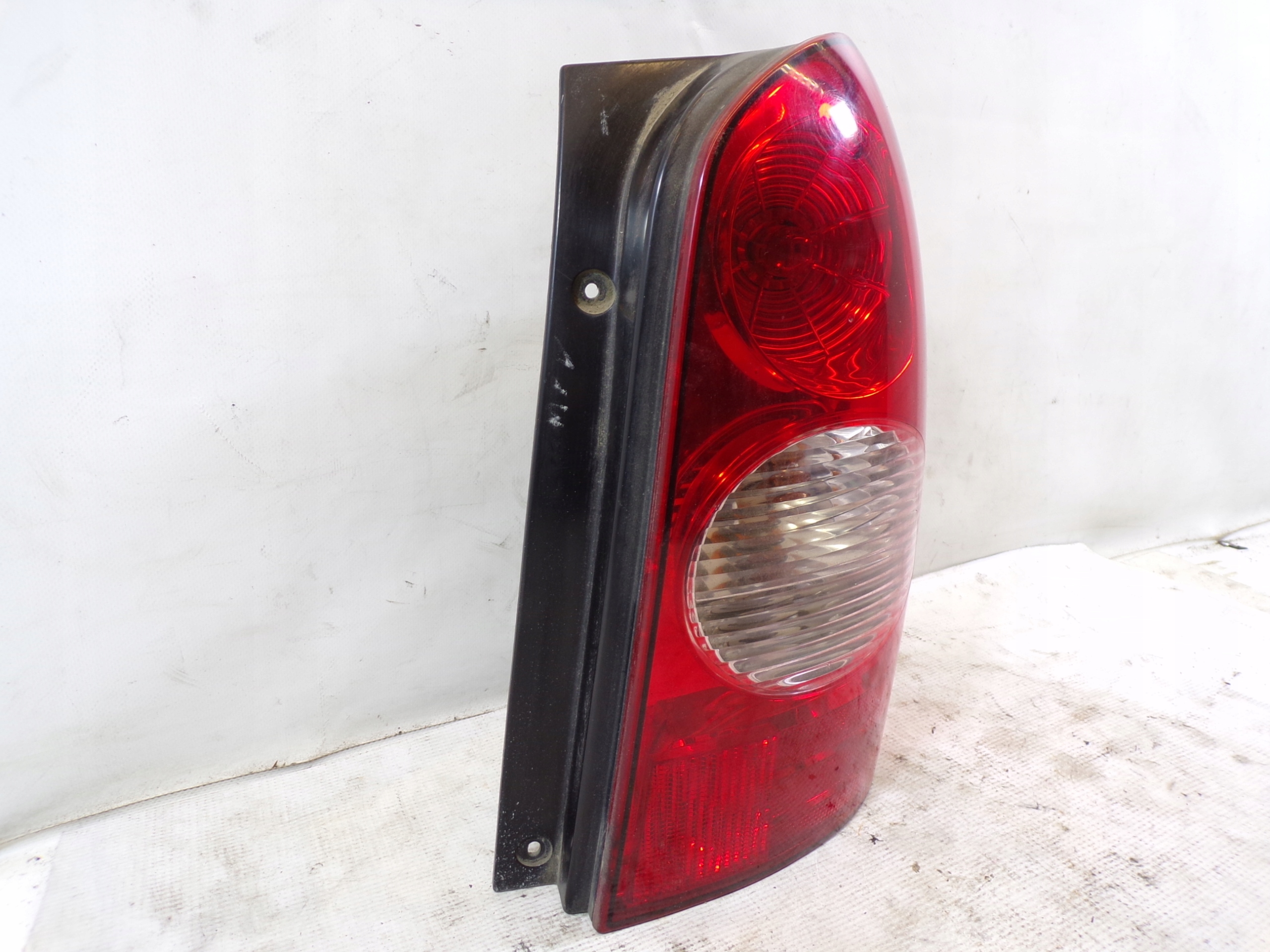 light rear rear part right MAZDA MPV (K)