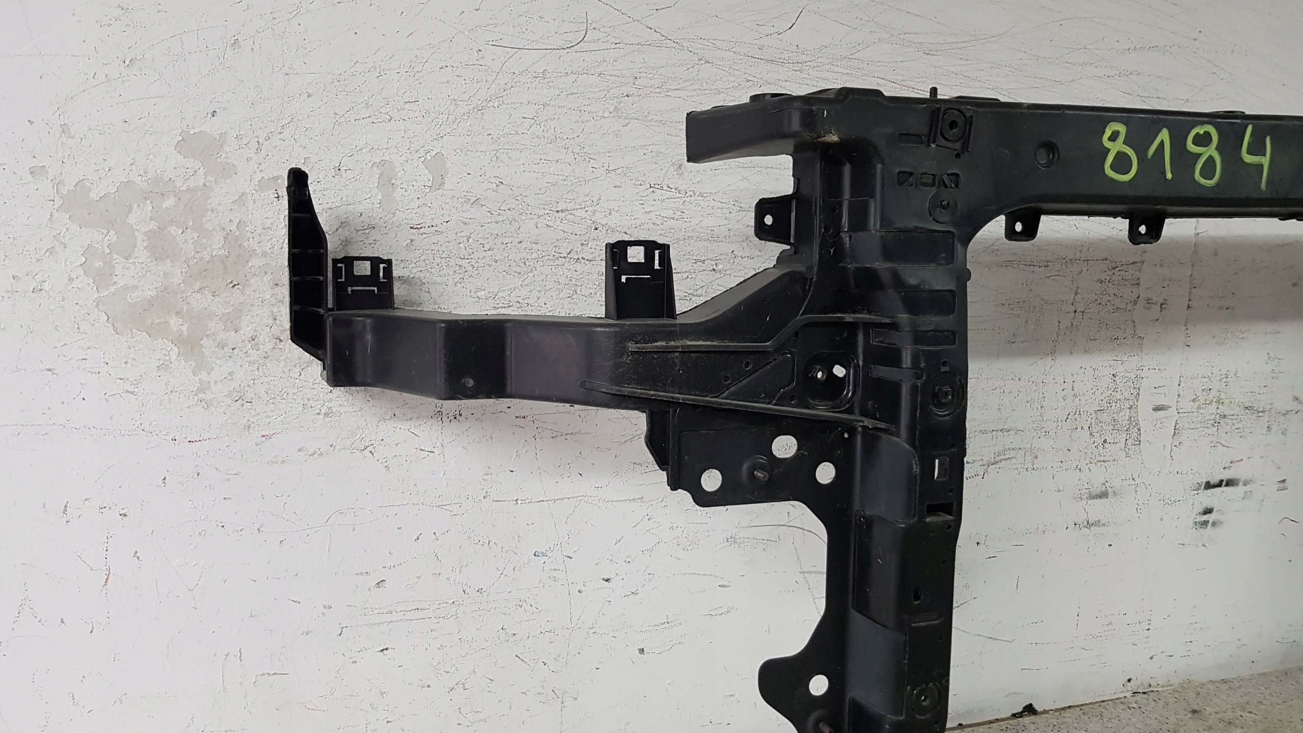 KIA NIRO EV support panel for radiators pillar 8184