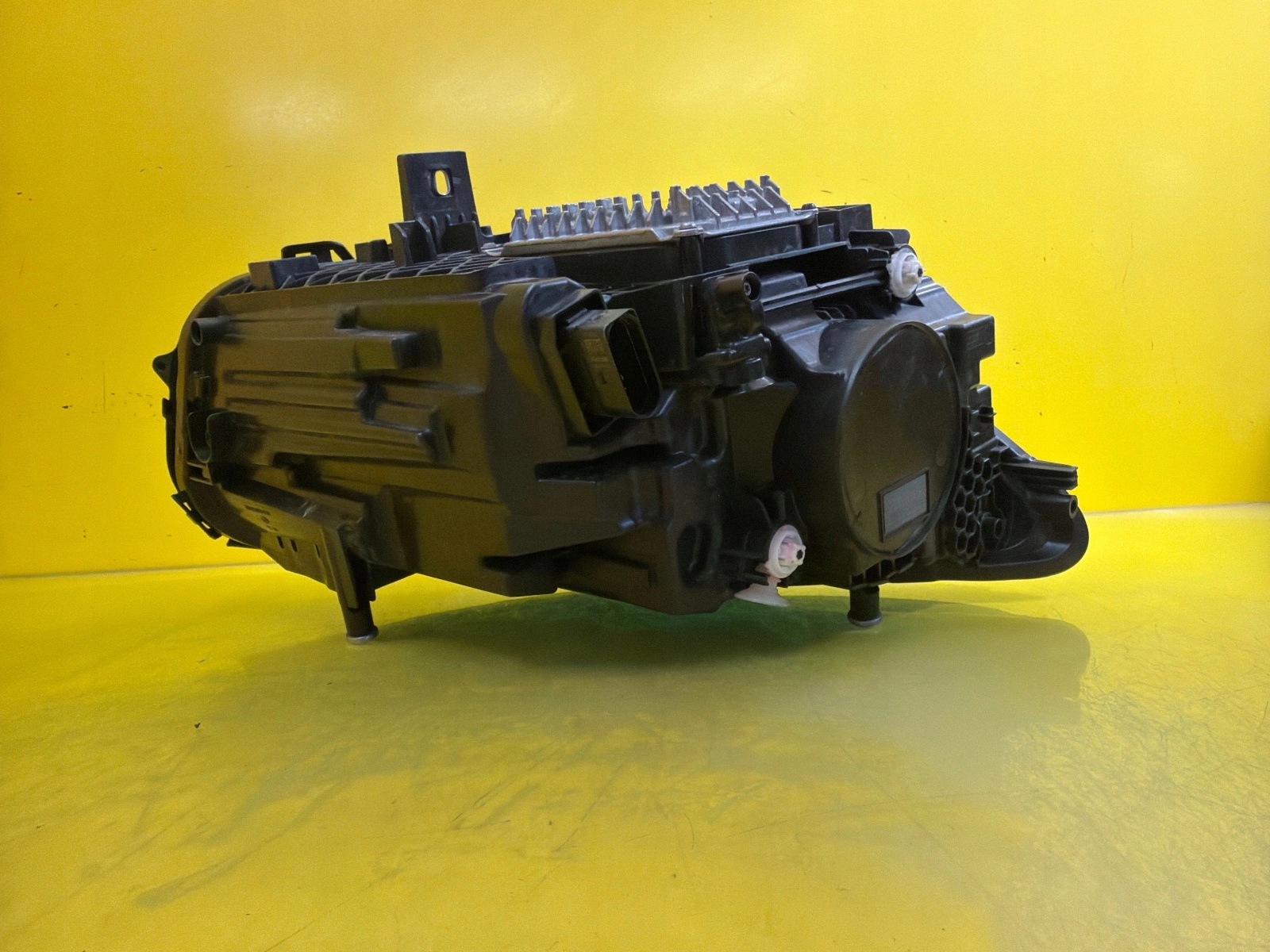 light left Mercedes B-Klasa W247 Full Led Multibeam A2479061304