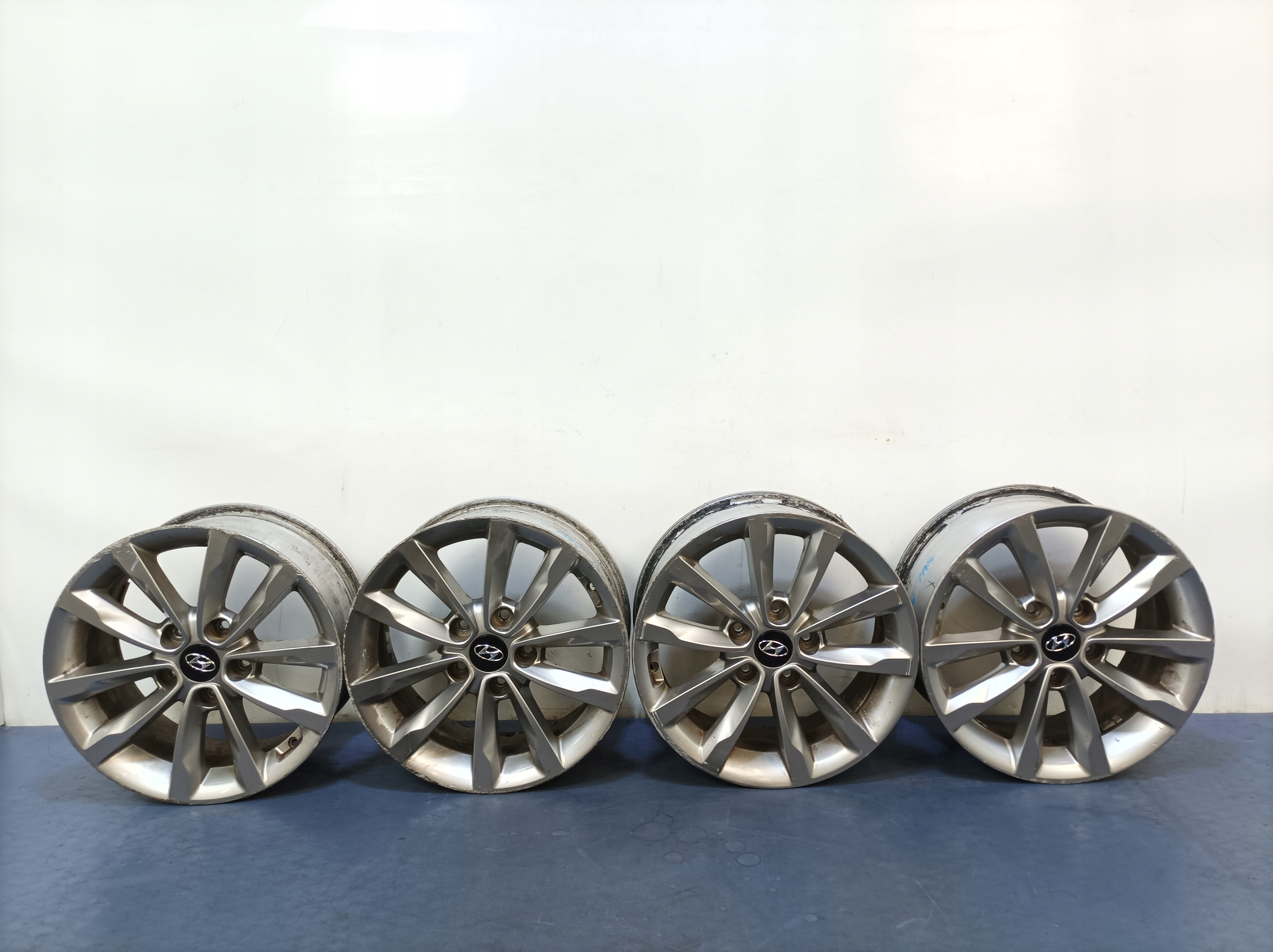 HYUNDAI I40 И ДИСКИ АЛЮМИНИЕВОЕ 7jx16x114.3