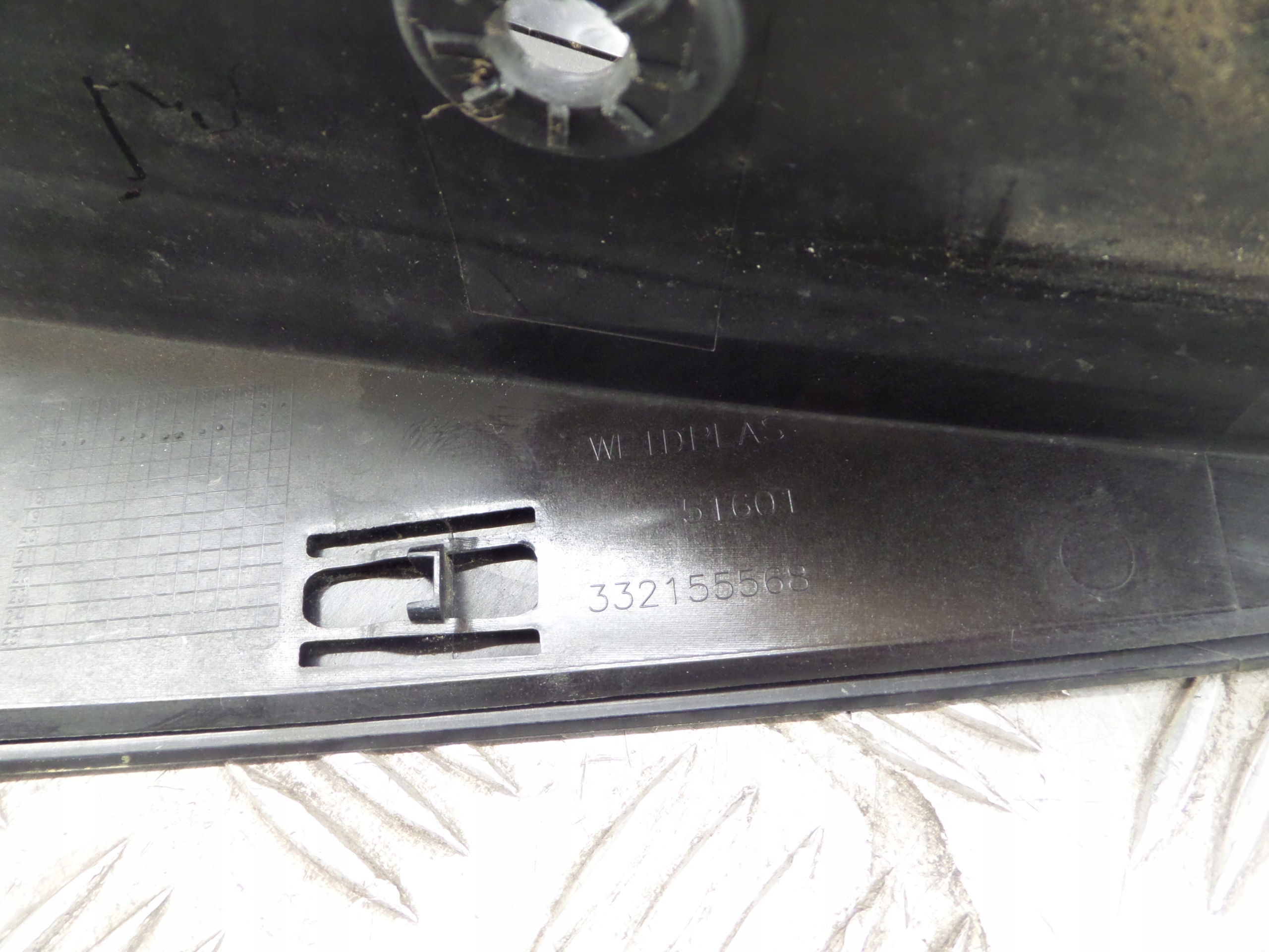 OPEL ASTRA 4 moulding bodywork door right