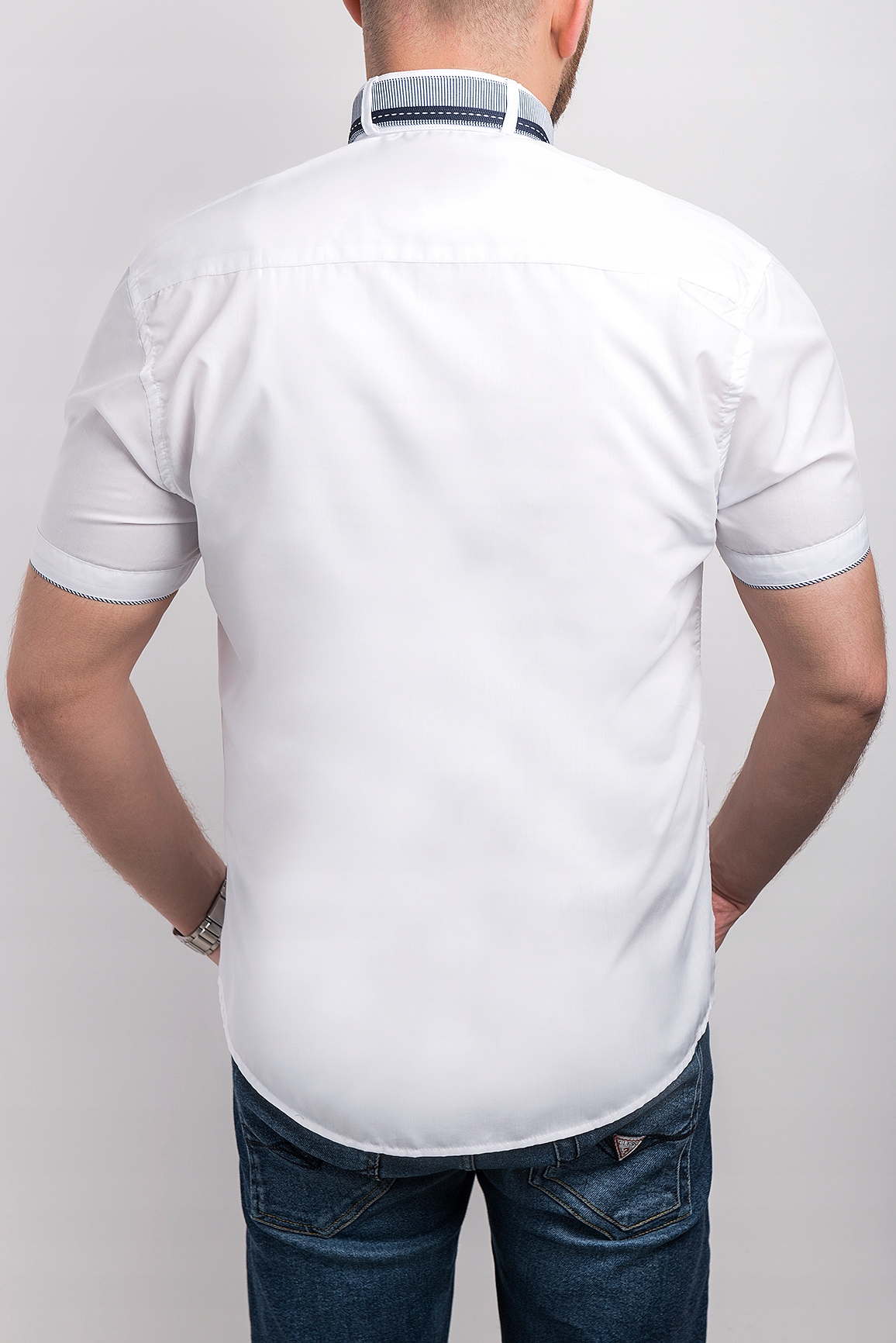 M - KOSZULA MĘSKA KRÓTKI RĘKAW 19617A REGULAR Model 19-617