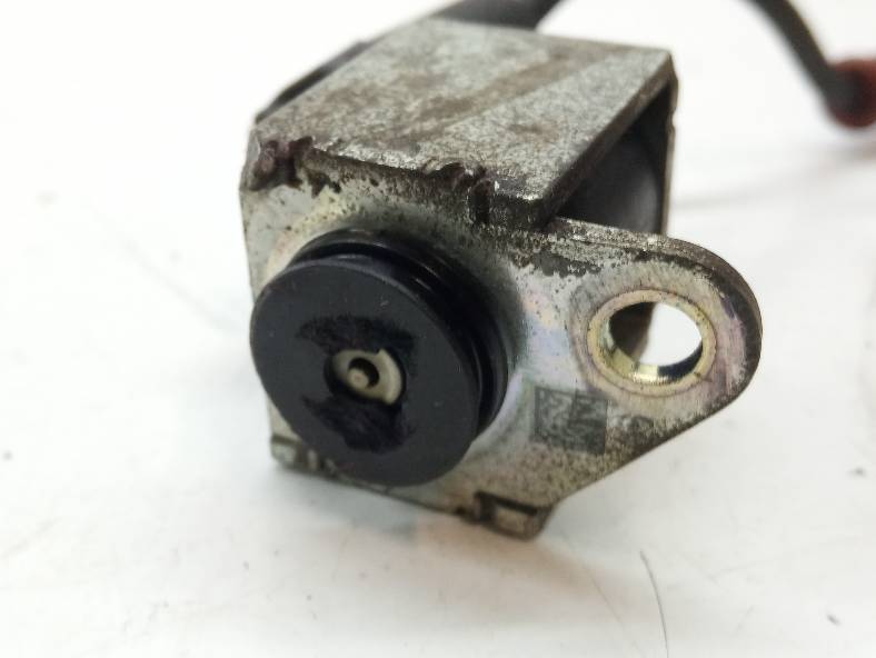 snimač SENSOR ventil POMPY vode 04L907284 Skoda Octavia III (2012- )