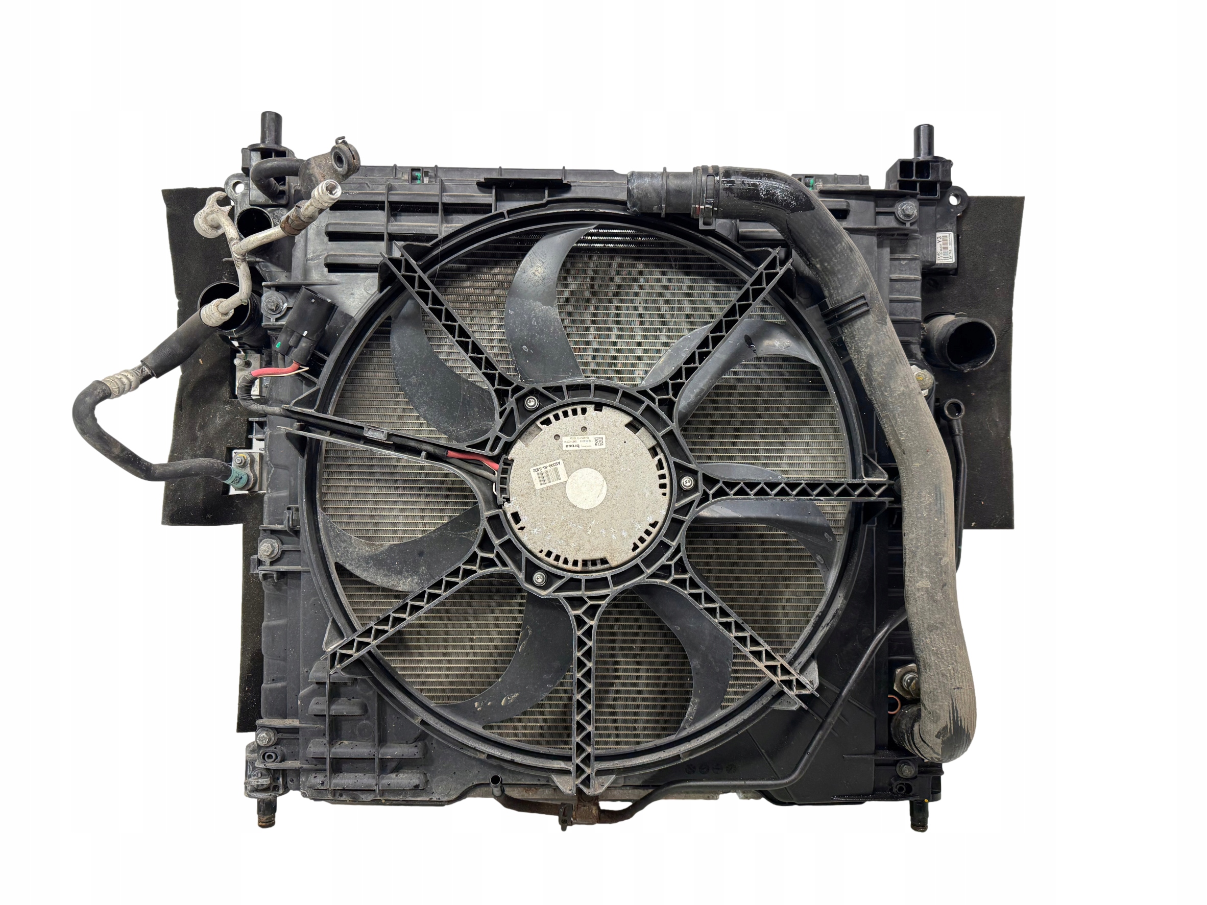 SSANGYONG MUSSO 2.2D 18R WENTYLATORY CHŁODNICA WODY INTERCOOLER OBUDOWA Producent części SsangYong OE