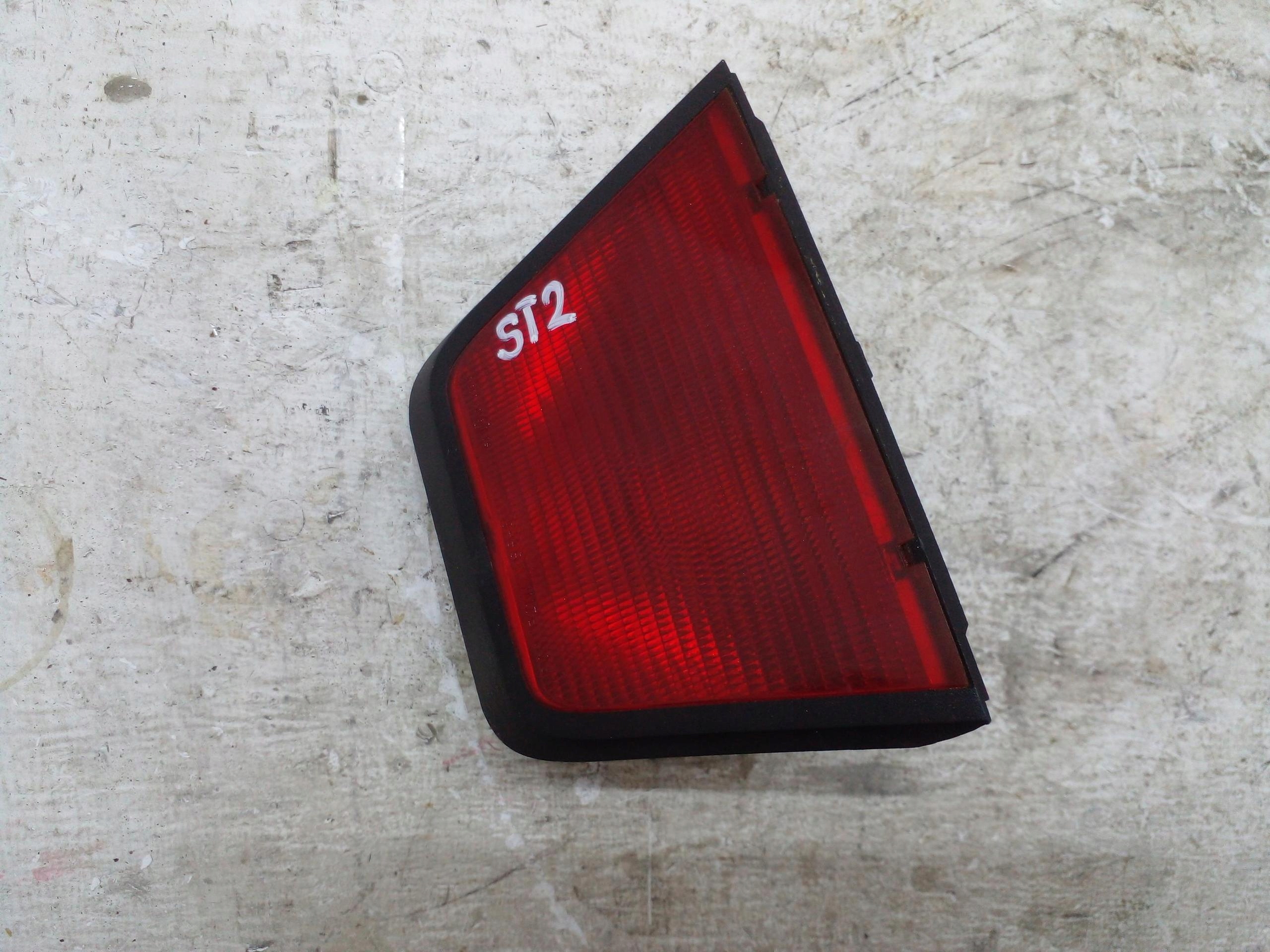 Feux phare STOP DACIA LOGNA et 8200211037 04-12