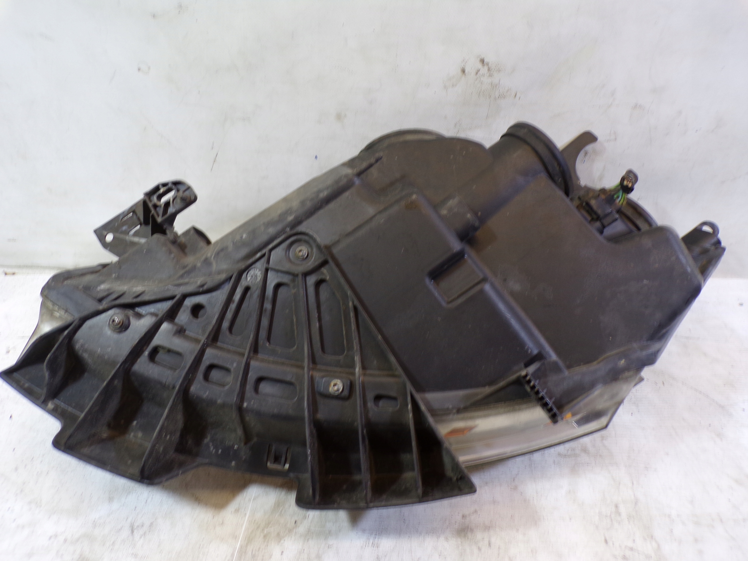 light front front right CITROEN C4 GRAND PICASSO (1)