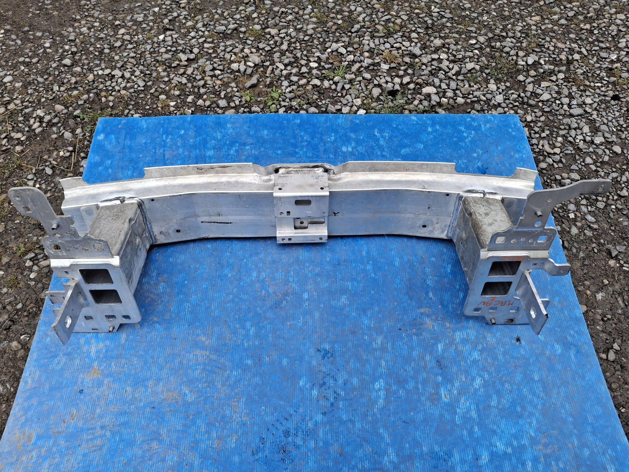 bumper support front AUDI Q6 E-TRON 2024R->