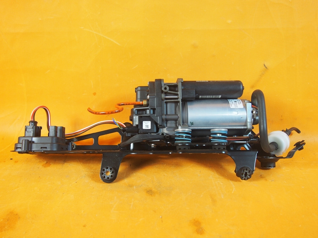 4ke616005e 4m0907778 - Компрессор подвеса Ауди Э-трон 4кэ616005э 27КМ