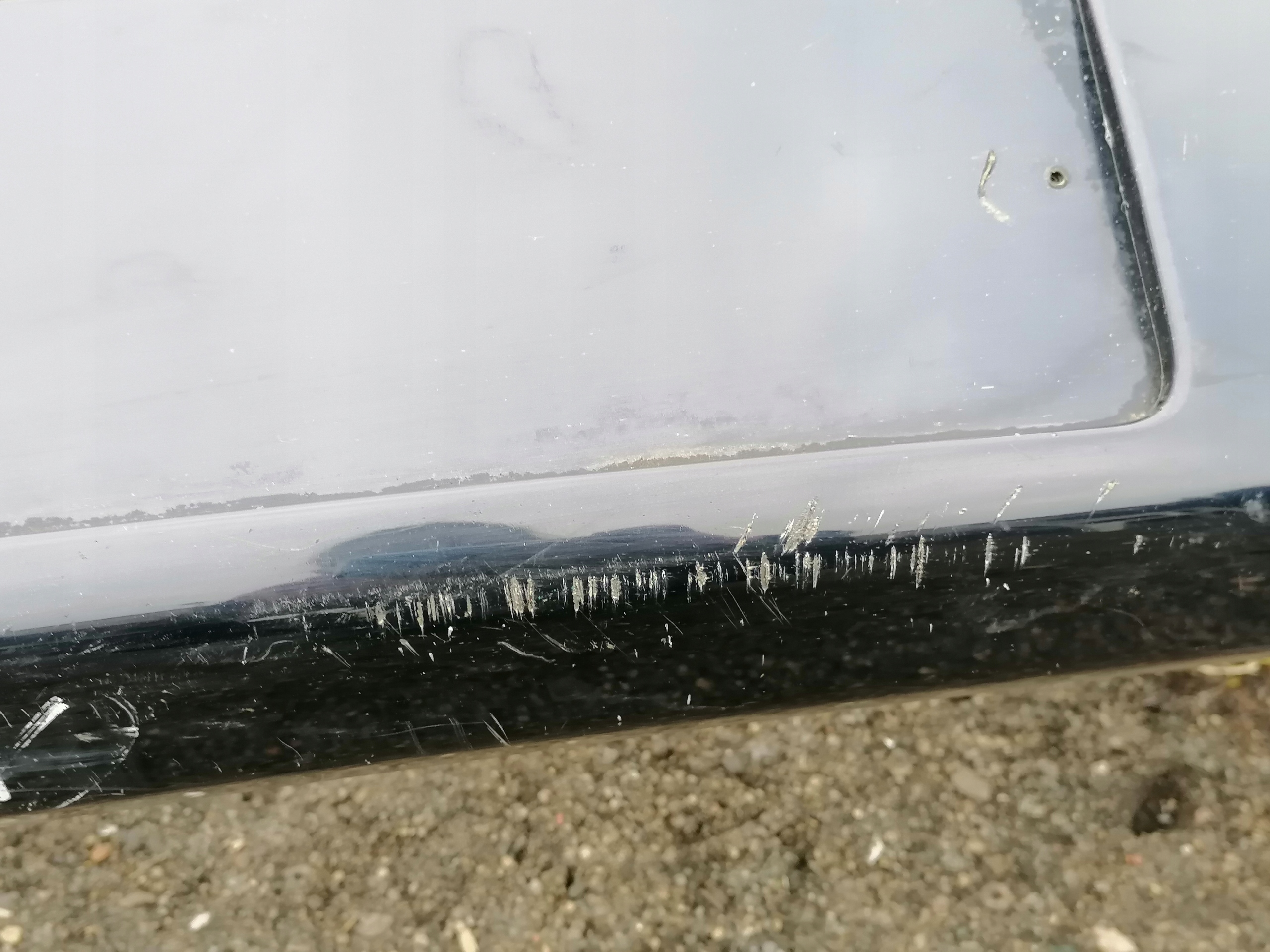 32 ZDERZAK PRZÓD PRZEDNI AUDI A6 C5 4B0807111 BL Producent części Audi OE