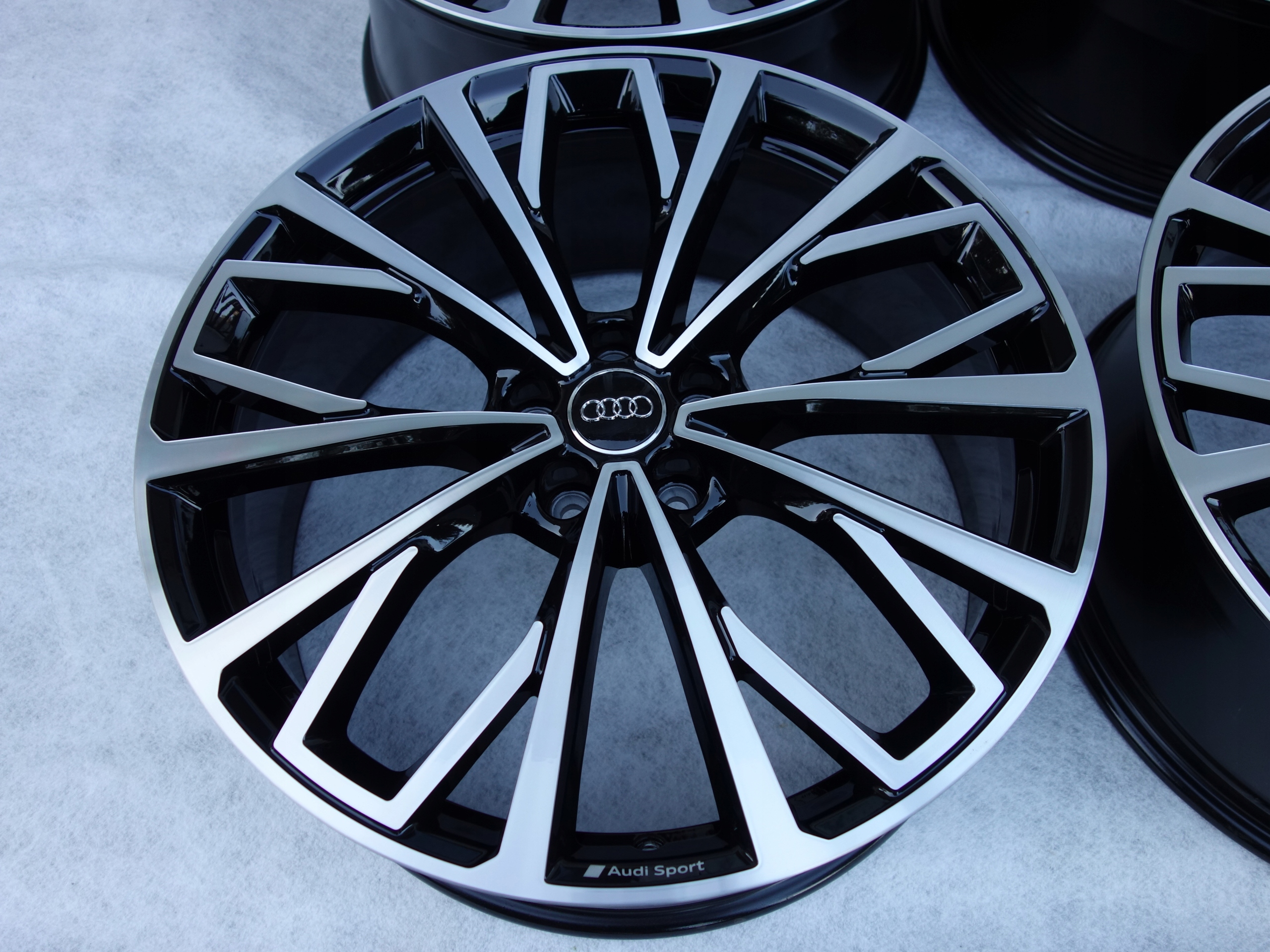 4× диск алюминий audi запчасть a6 c8 4k0 8. 5" x 21" 5x112 et 43