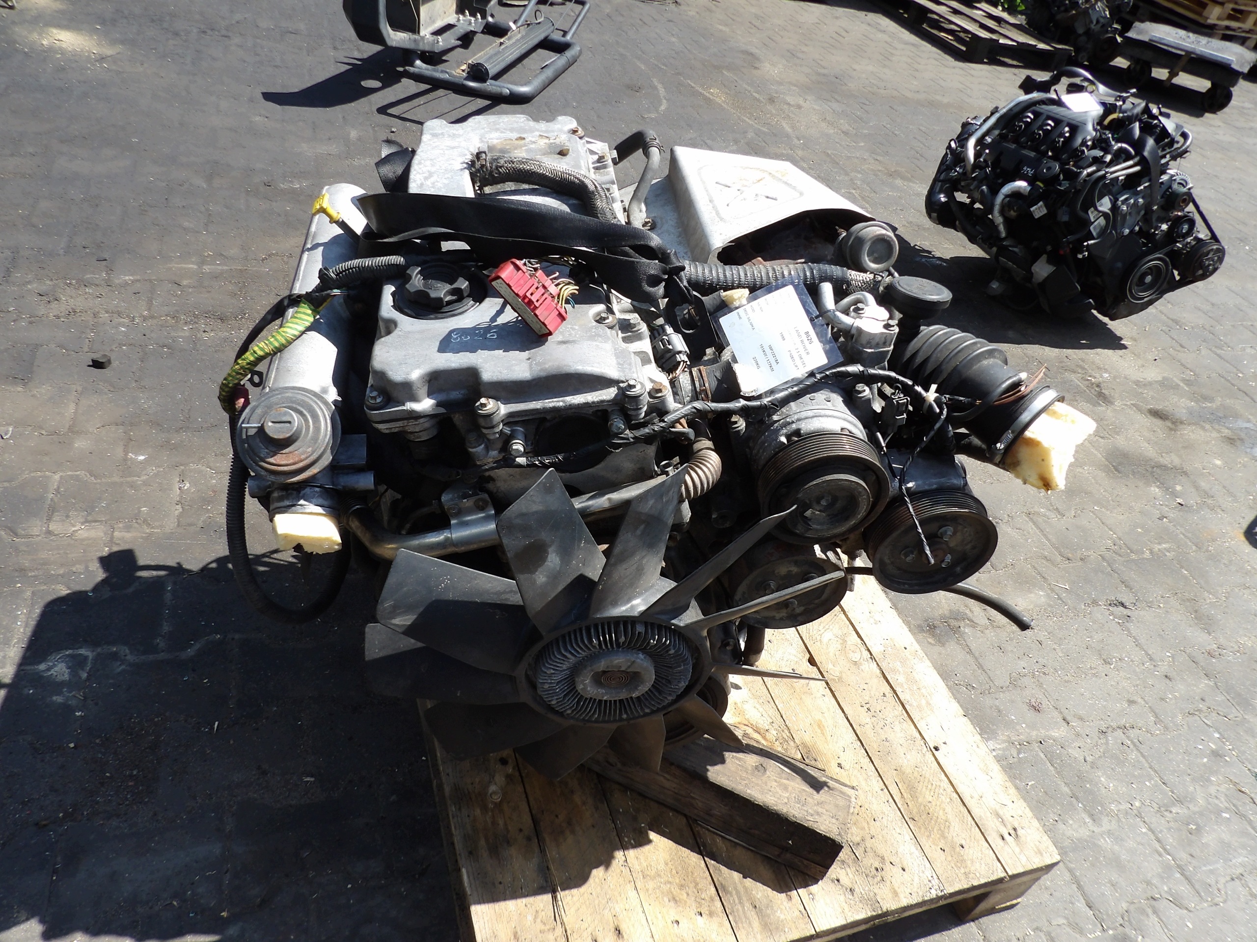 Land Rover Discovery II DT5 2,5 diesel engine complete 10P