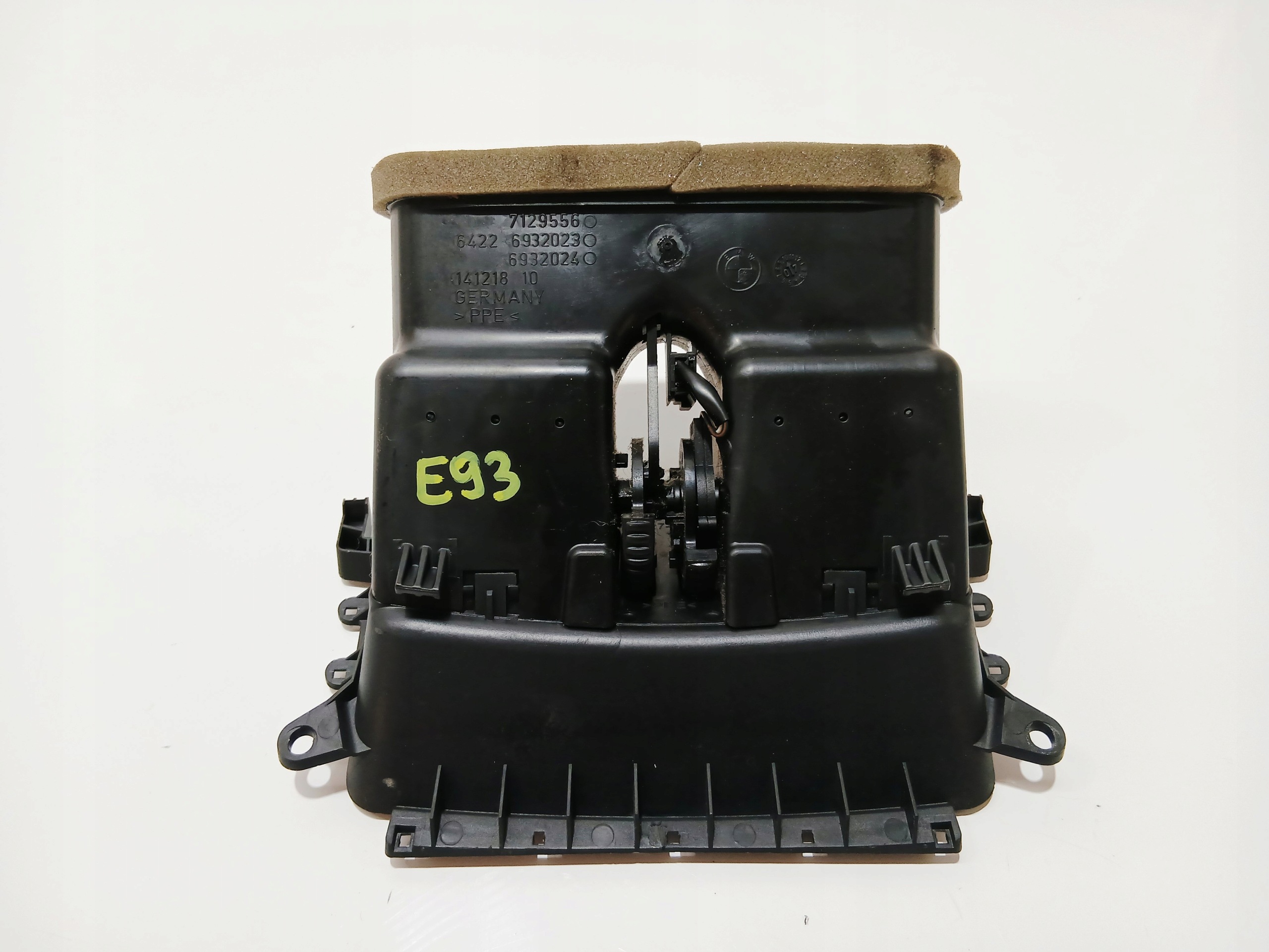 lüftungsgitter des lüfters mitte heck BMW E93 7129556 (0006397)