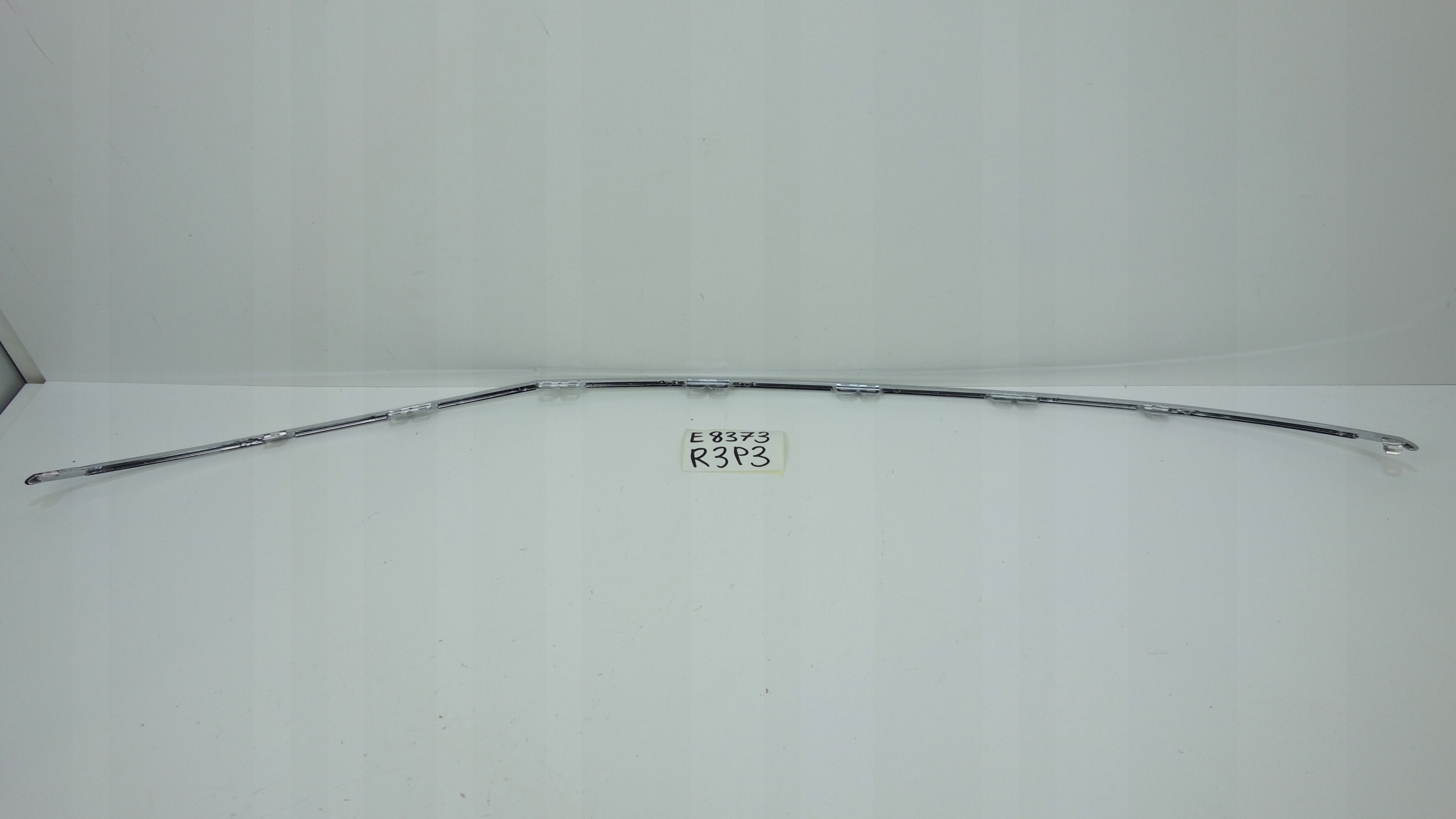 PEUGEOT RCZ 2010- moulding CHROM bumper front 745329