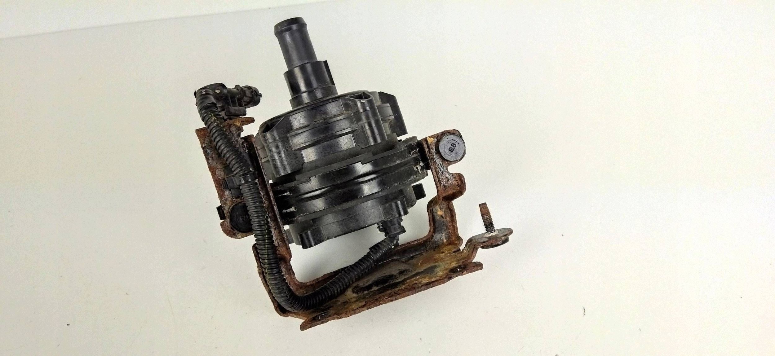 INSIGNIA B 2.0CDTI BITURBO supplementary water pump 39186215