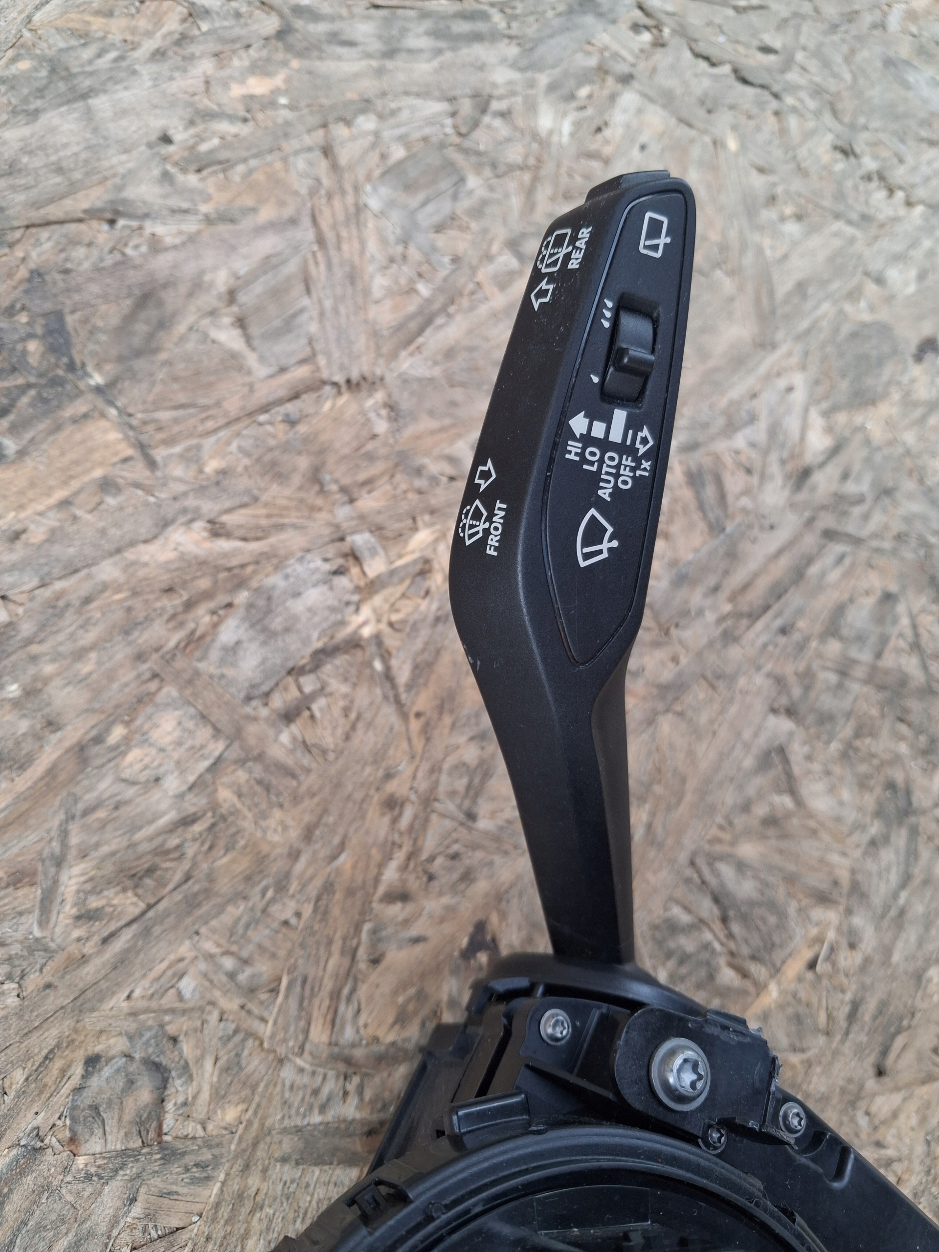 Commodo essuie glace Commodo phares AUDI 4N0907129LA