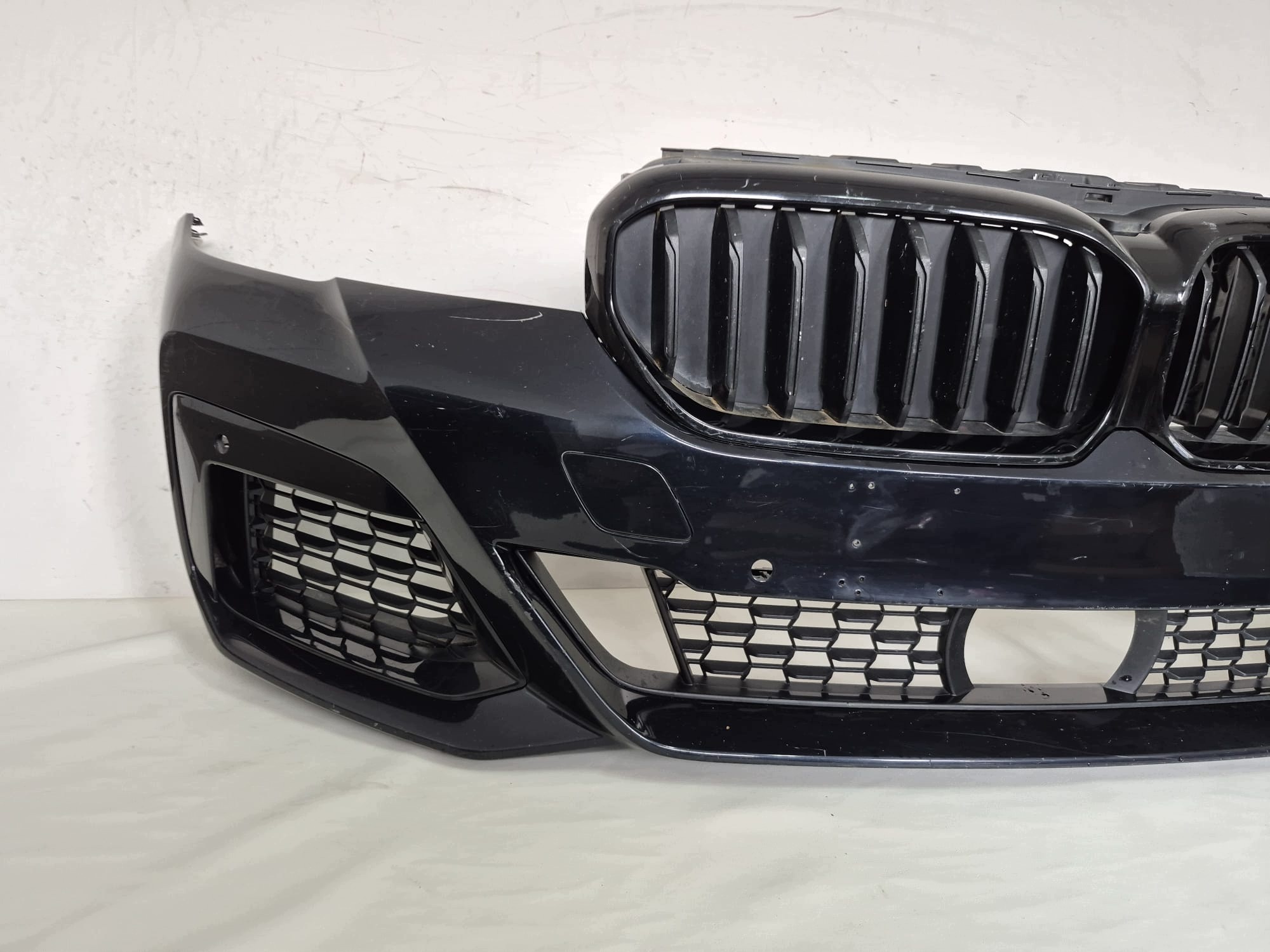 BMW 5 G30 G31 m-packet LIFT 21- bumper front front 6XPDC 8098644
