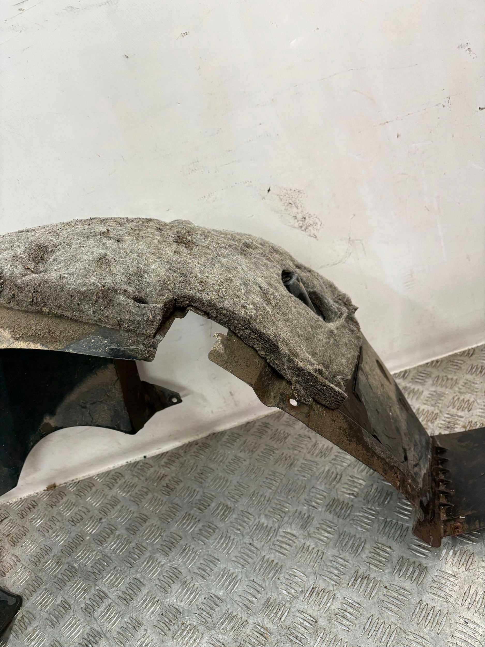 mudguard left rear. FIAT TIPO II KOMBI