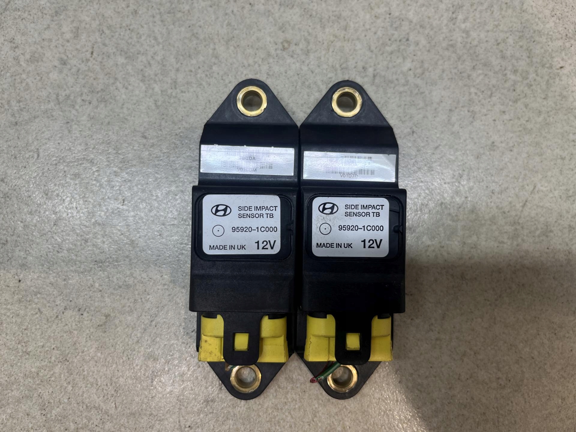 impact sensor HYUNDAI GETZ 1.3 959201C000