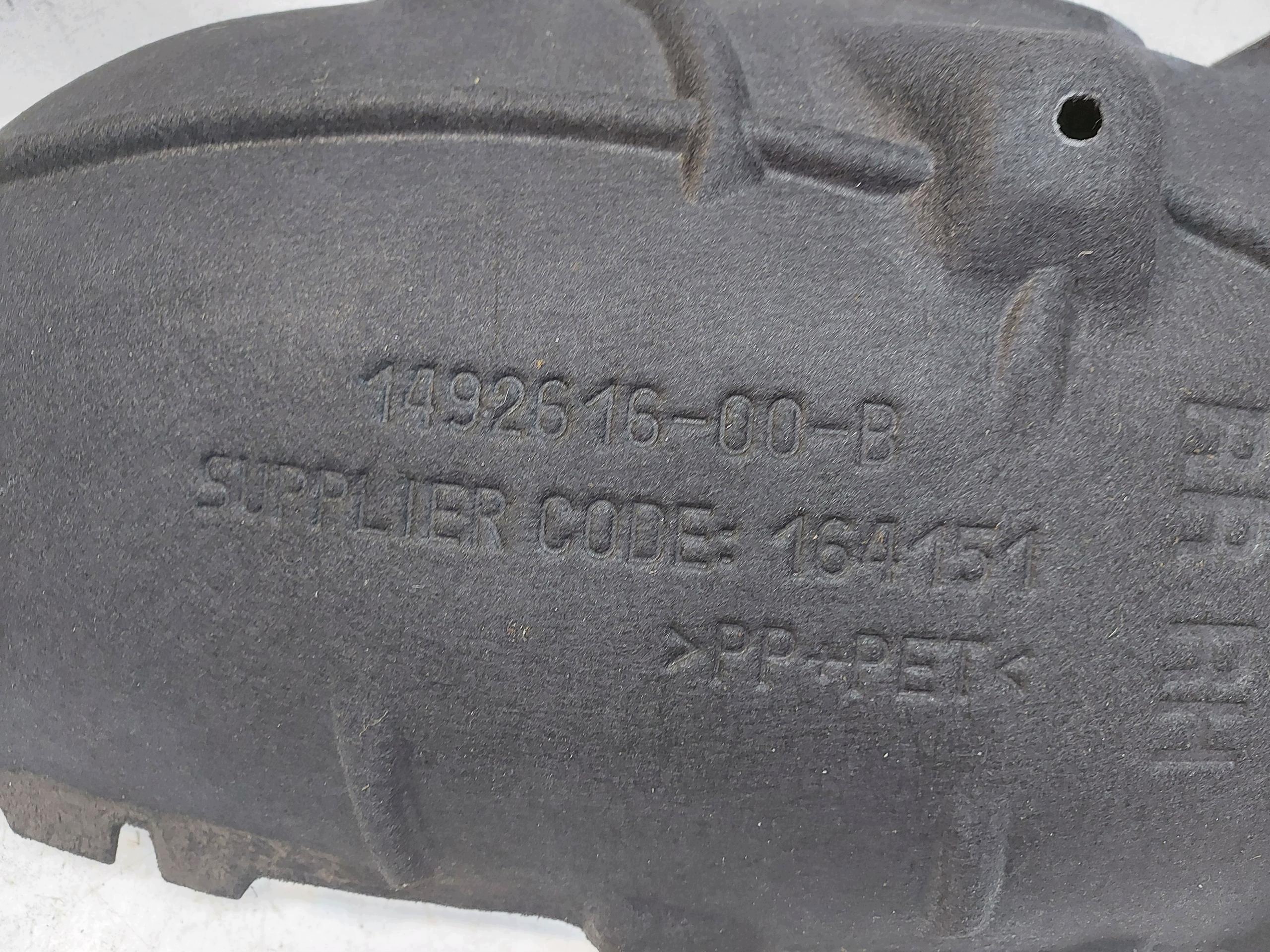 TESLA MODEL Y 2024r mudguard right rear part 1492616-00-B