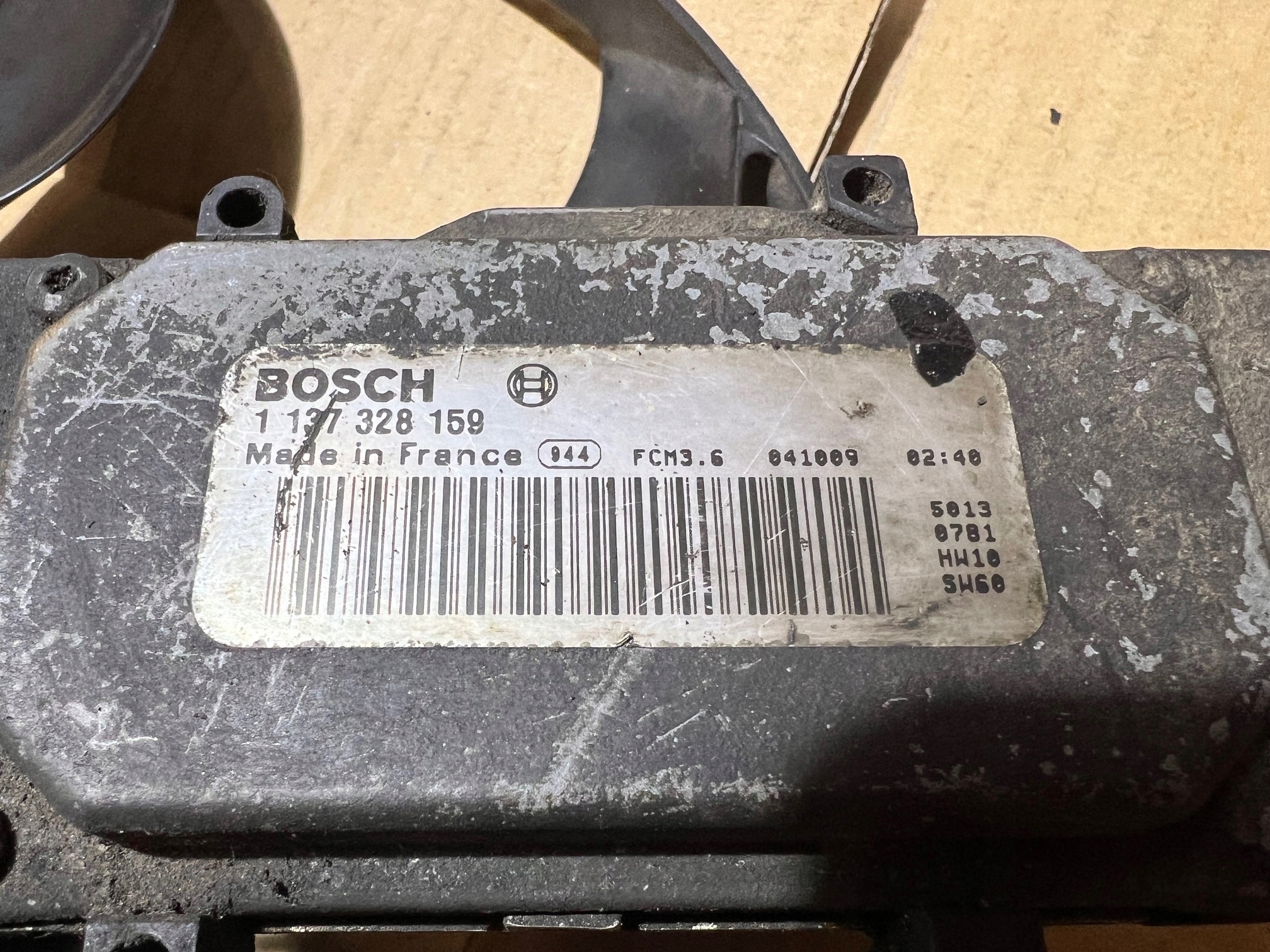 AUDI A6 C6 3.0 TDI module control unit radiator fan right 4F0959455B