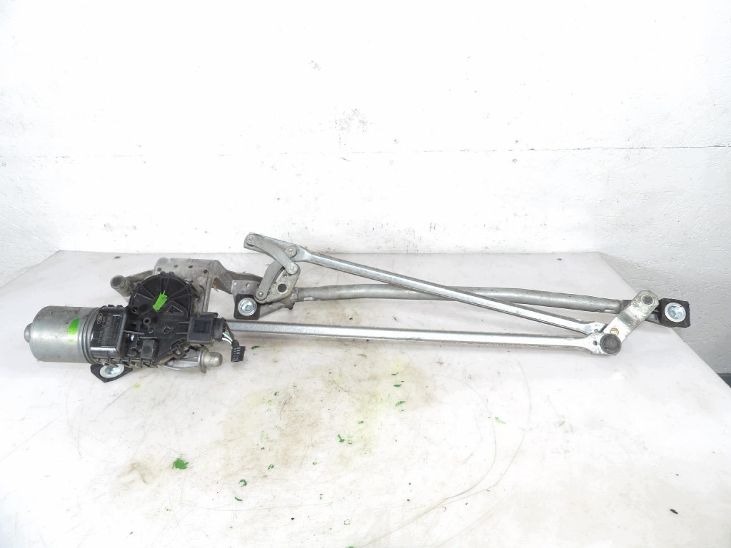 FORD C-MAX and wiper mechanism front 3M51-17504-AF