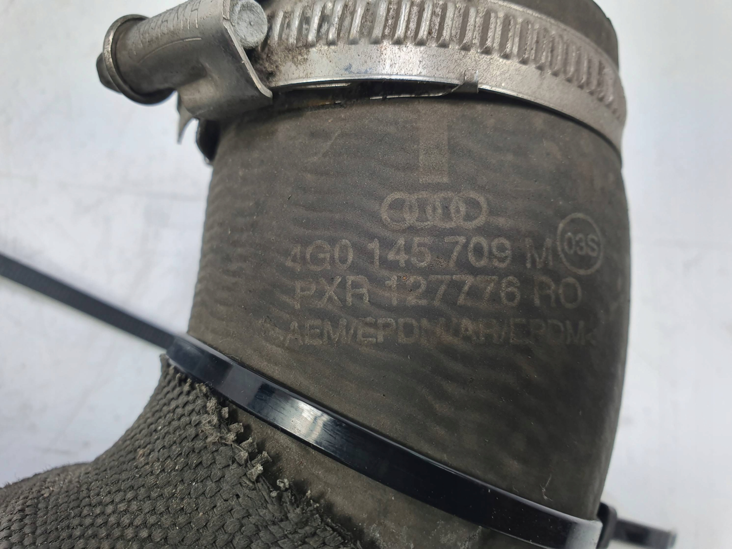 Впускной трубопровод 4G0145709M AUDI A6 C7