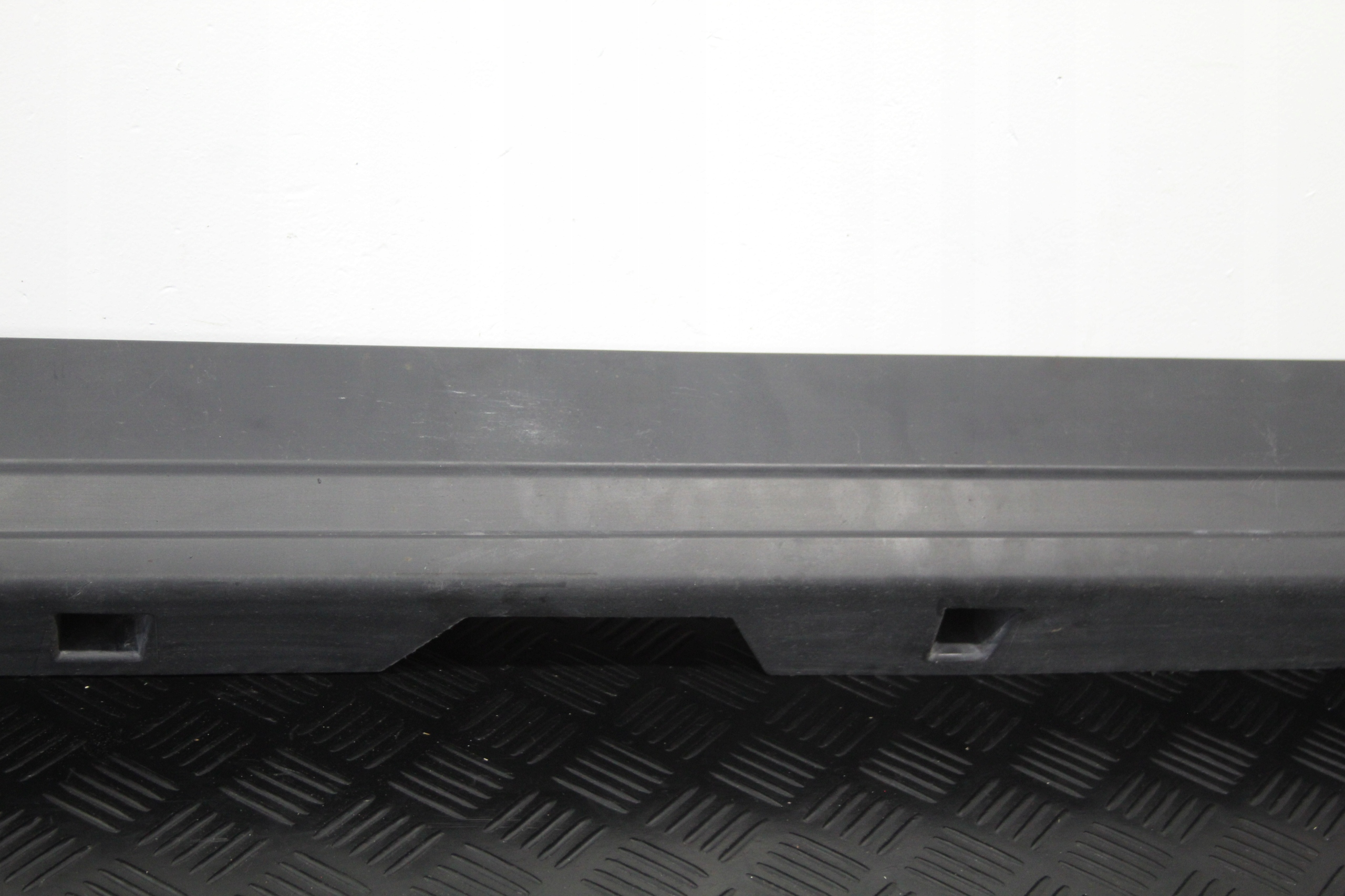 cap threshold threshold right LAND ROVER DISCOVERY SPORT L550