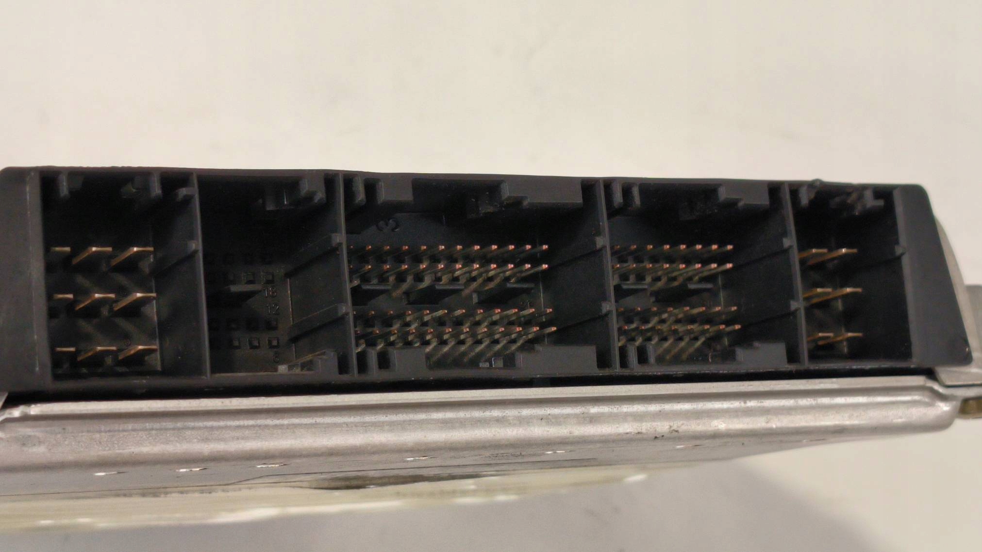 computer Motore ECU 0281011126 TOYOTA YARIS e