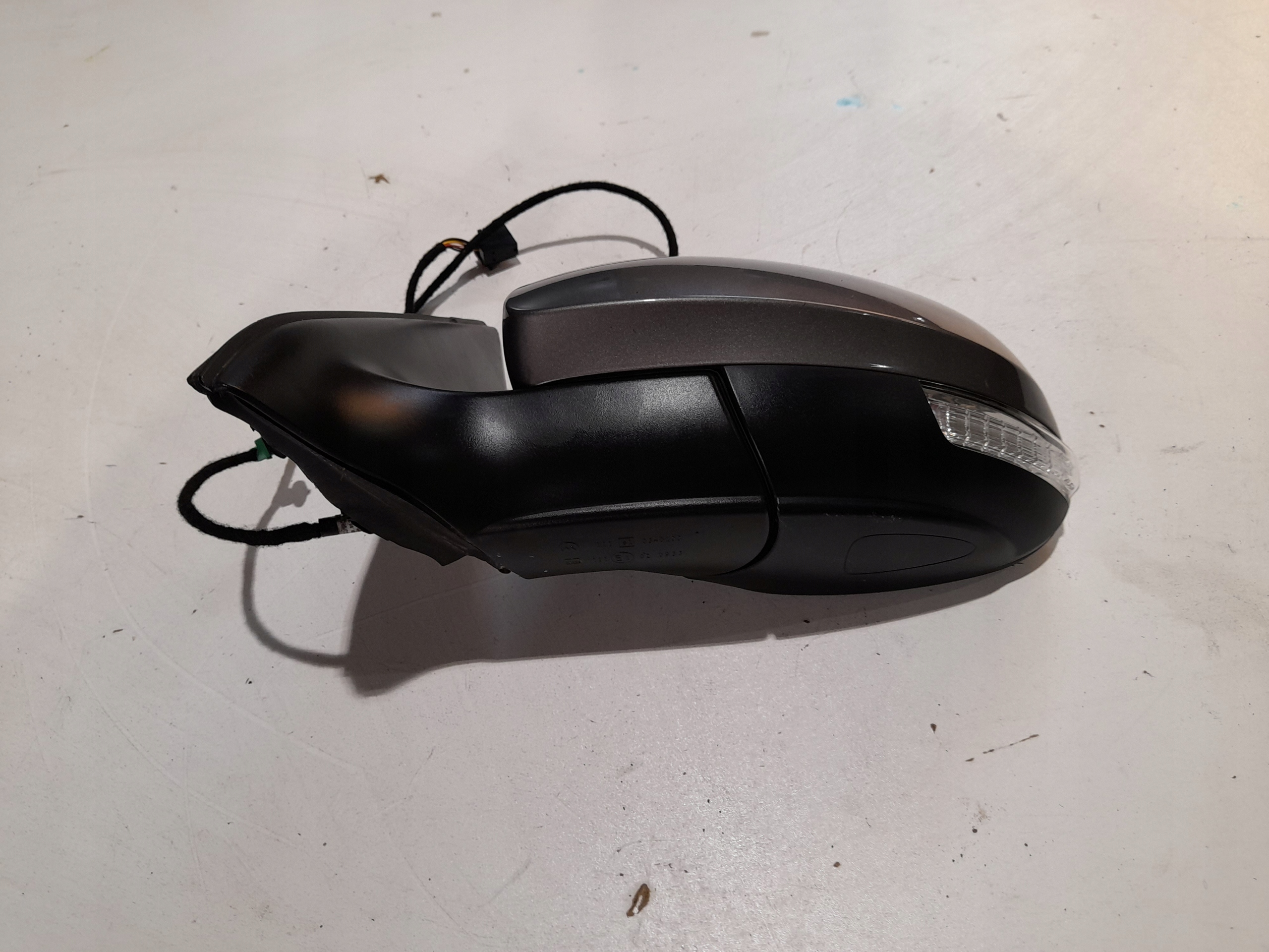 VW TIGUAN mirror left 5N0857933 6PIN
