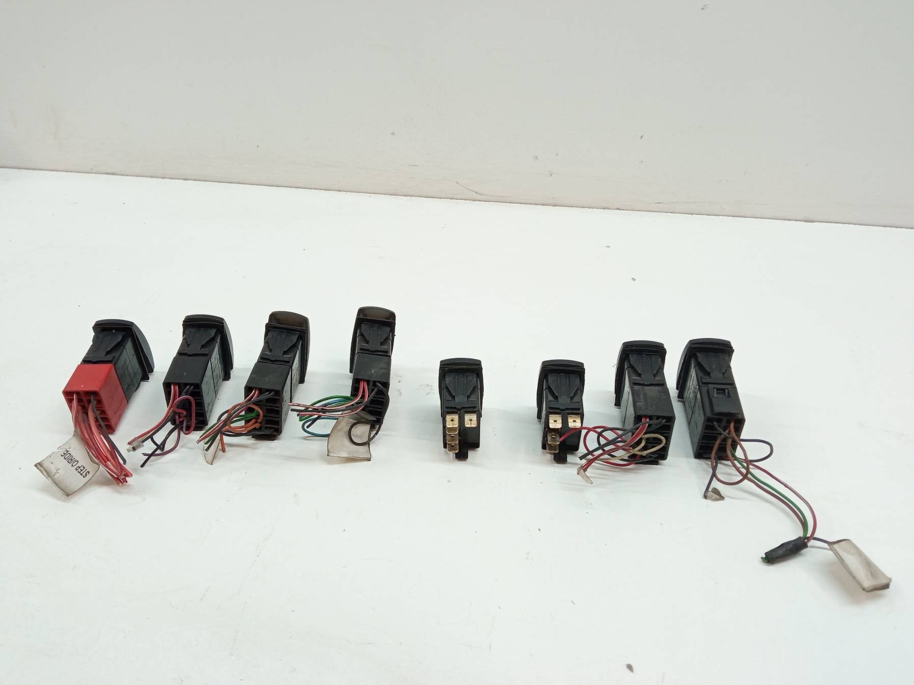 switch running board SMIECIARKA KOMPLET 8 SZTUK Dennis Eagle Elite 2
