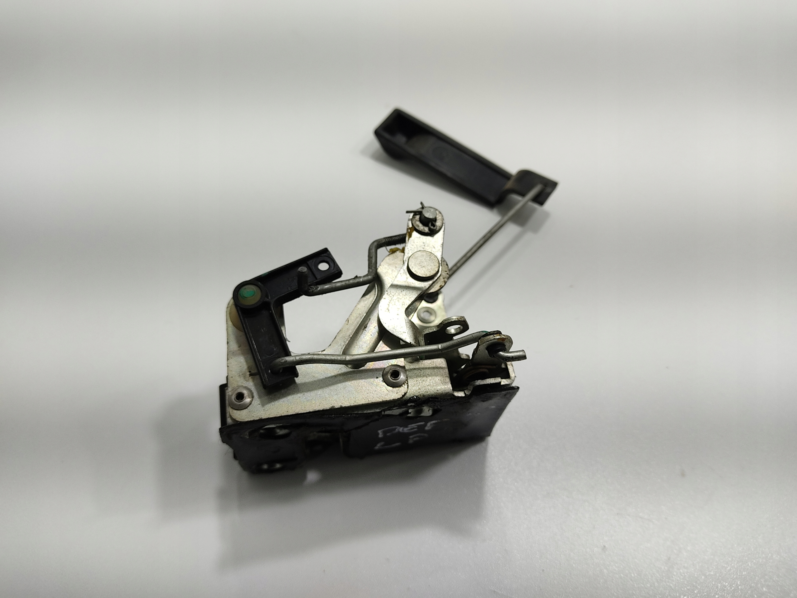 lock door left front front LAND ROVER DEFENDER 1999-2014 EUROPA