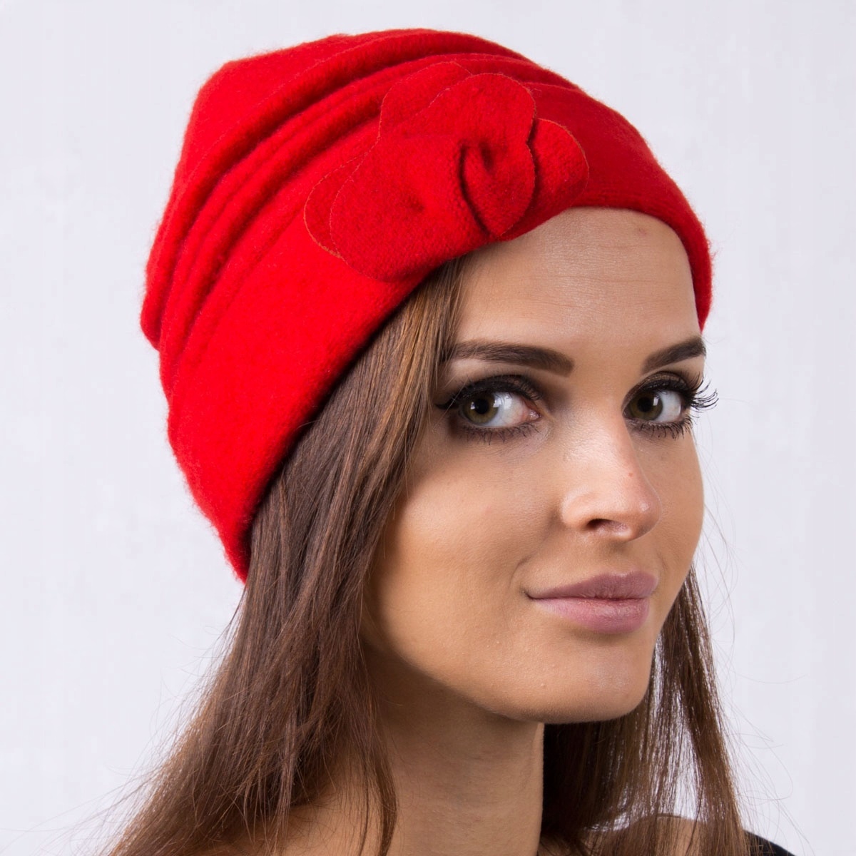 

Czapka Extra Modna LIKW80% H024CZERWONY