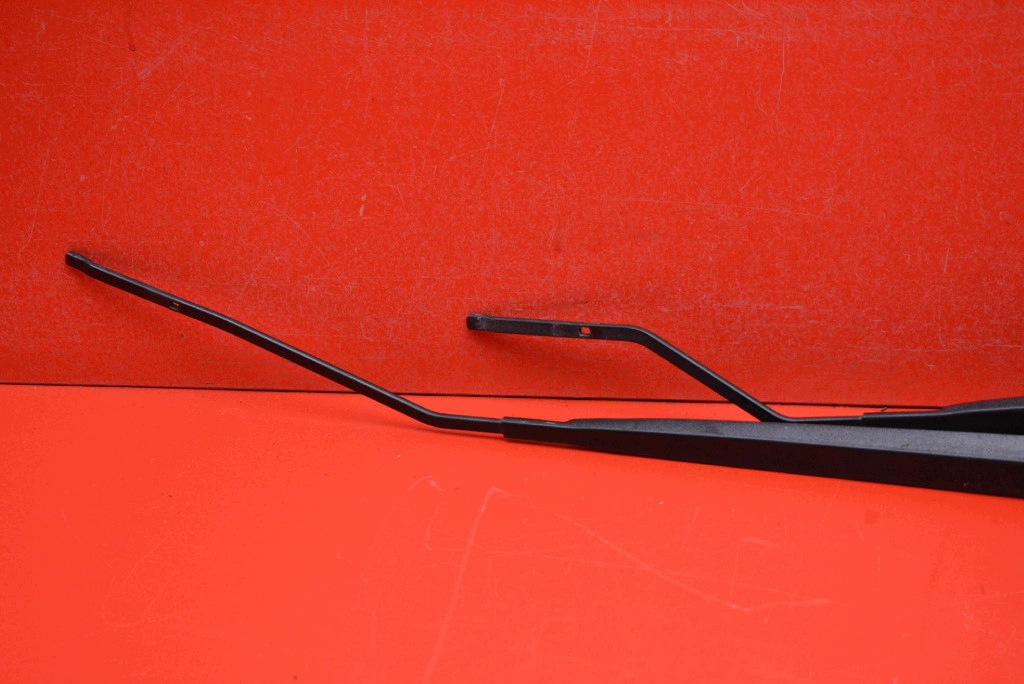 wiper arm front EU 288818098R RENAULT CLIO 4 IV 12-20