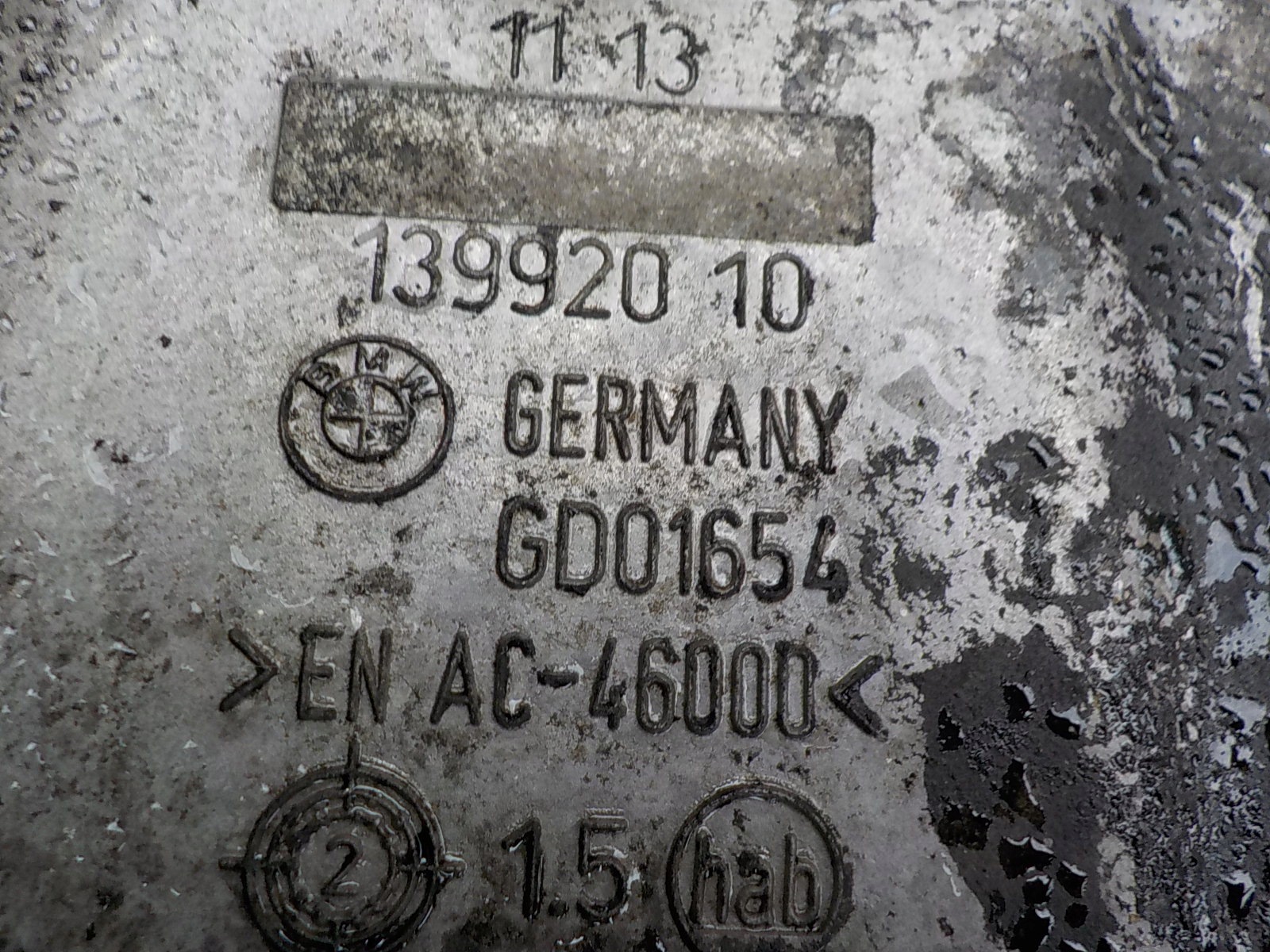 BMW E91 2.0 D original oil sump 13992010