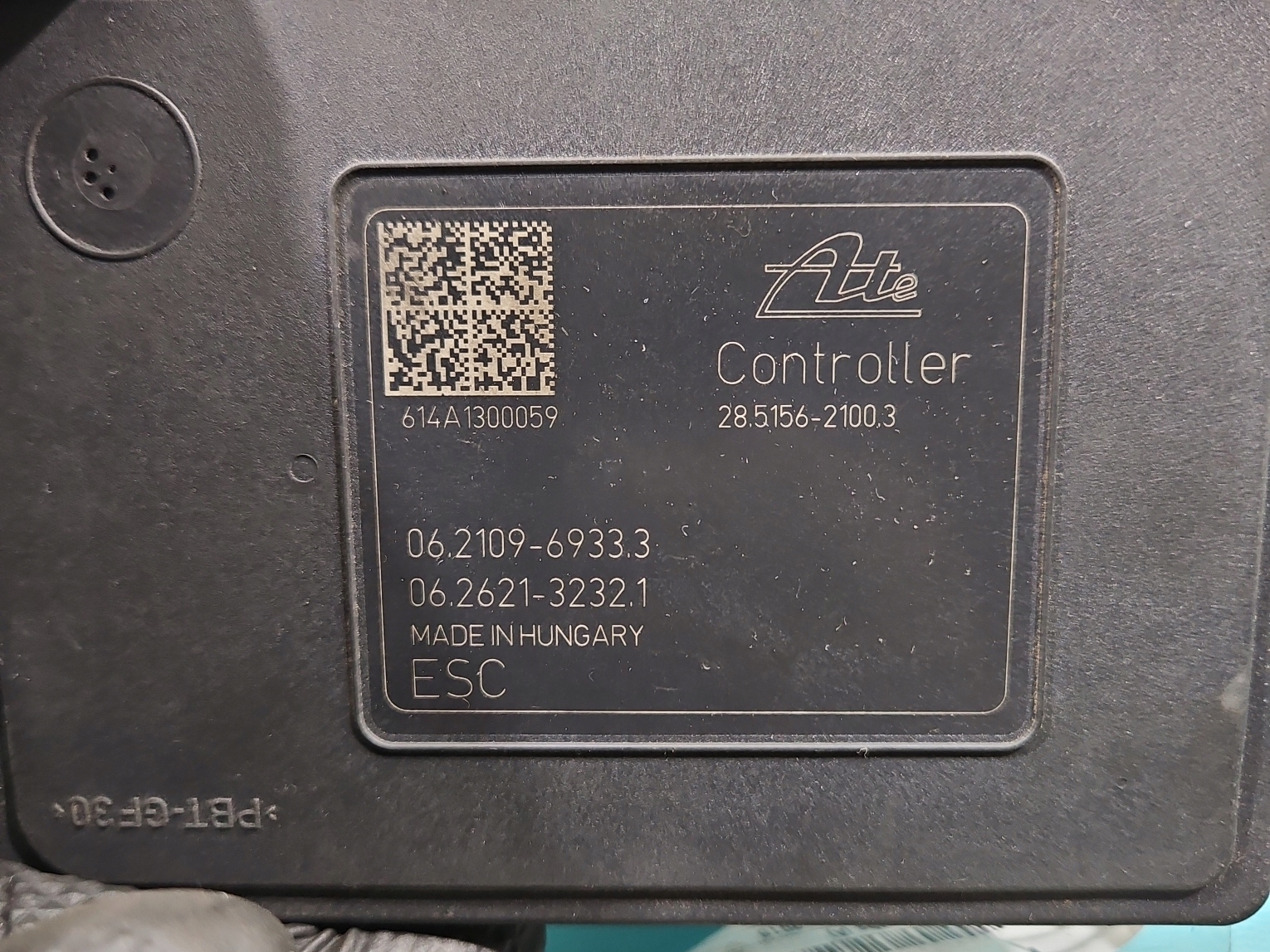 насос ABS nissan NOTE E12 476603VU0B