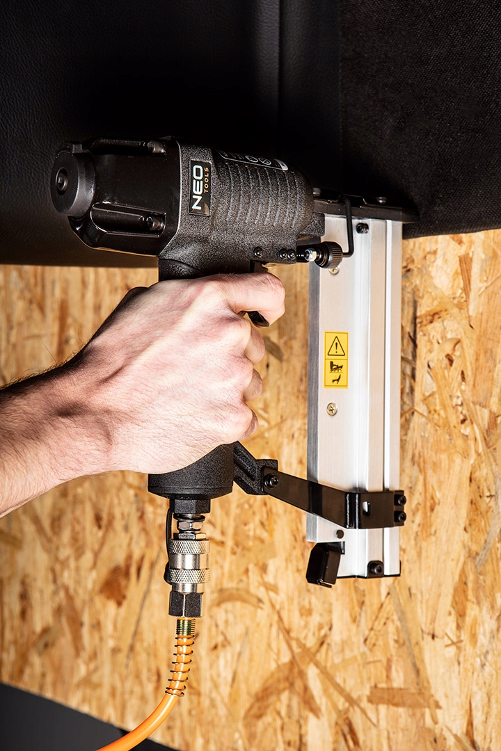 Zszywki galwanizowane Typ 80 dł.6mm 4000szt. NEO Stan opakowania oryginalne