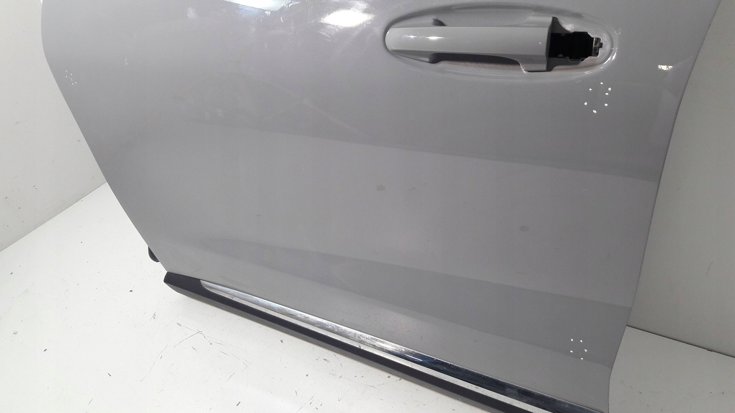 Ford Puma door front