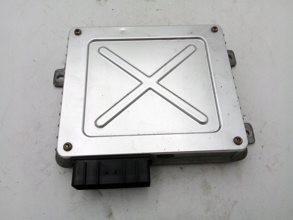 Land Rover Discovery II 2 module control unit computer RQT100022