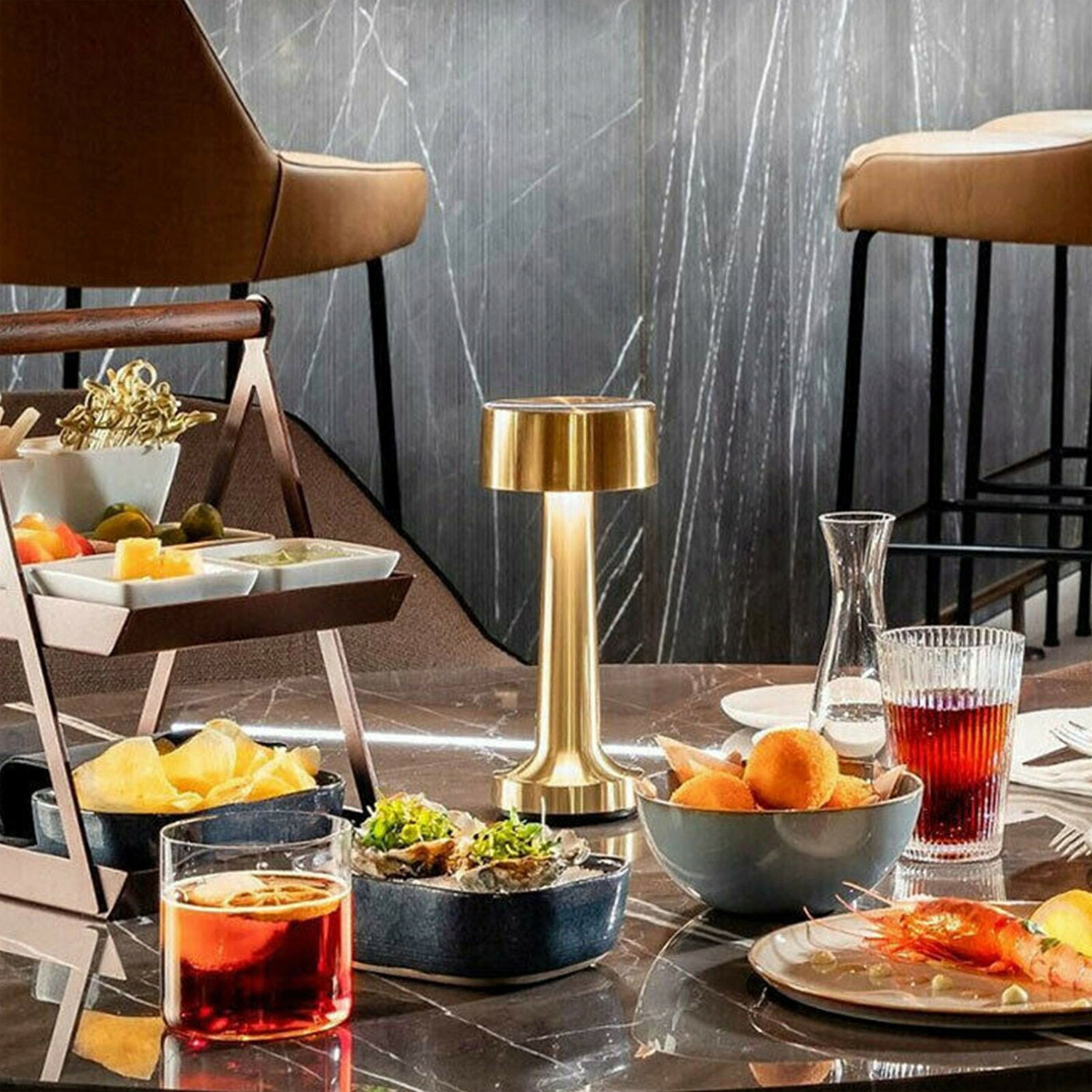 LAMPKA LED DO RESTAURACJA IMPREZA DOTYKOWA NA STOLE BEZPRZEWODOWA 1800MAH Długość/wysokość 21 cm
