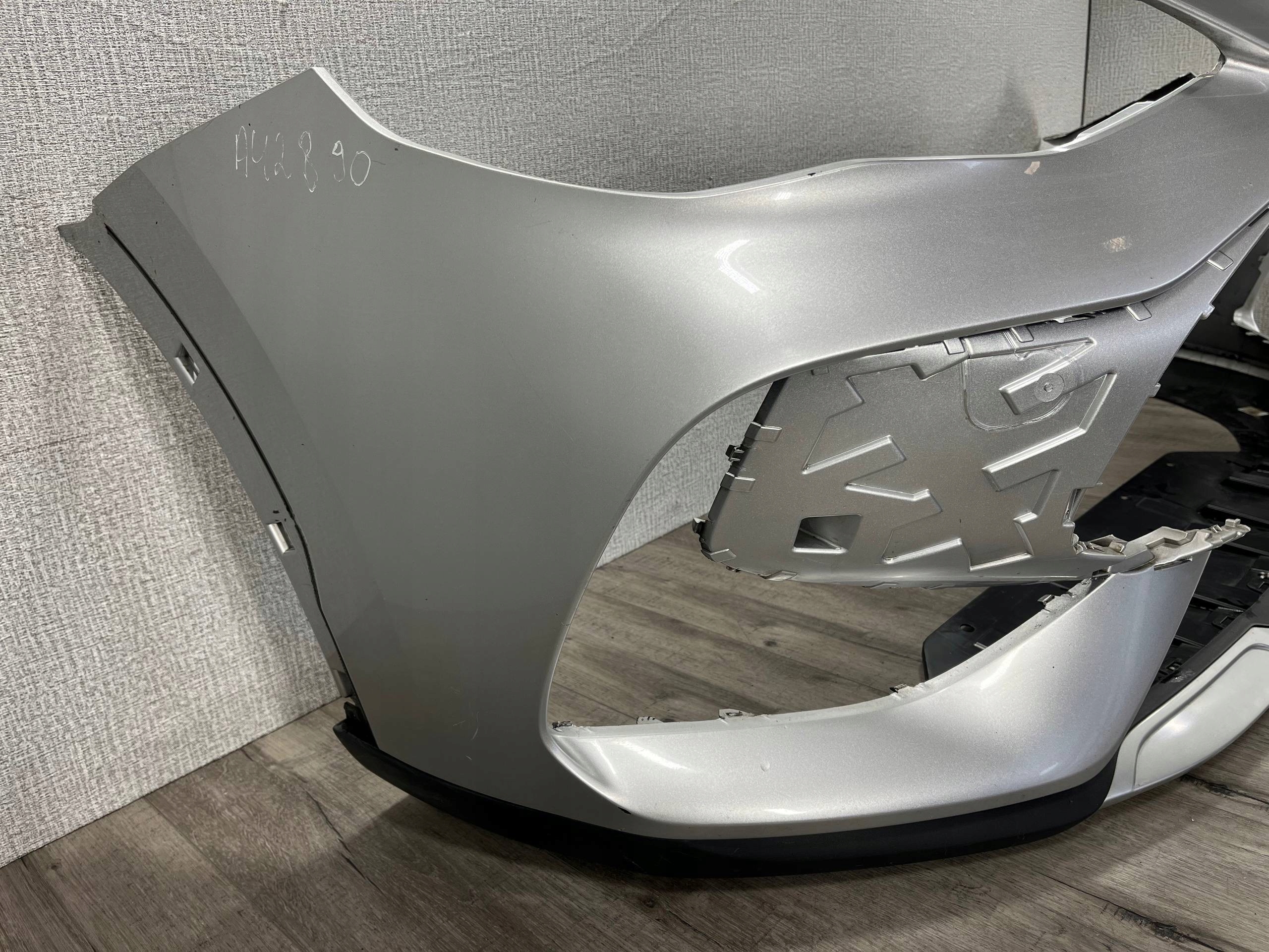 MG HS LIFT 2020-2024 bumper front 10947207