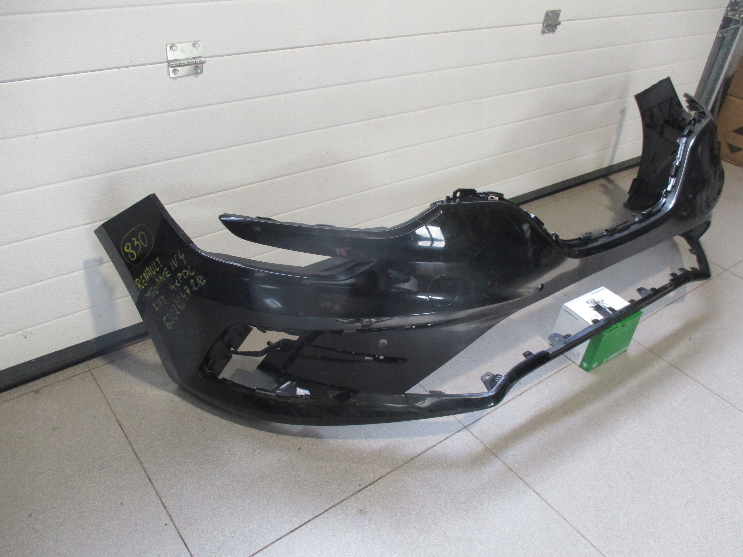 bumper front Renault Megane IV 4 Lift 2022r 4xPDC 620220472R
