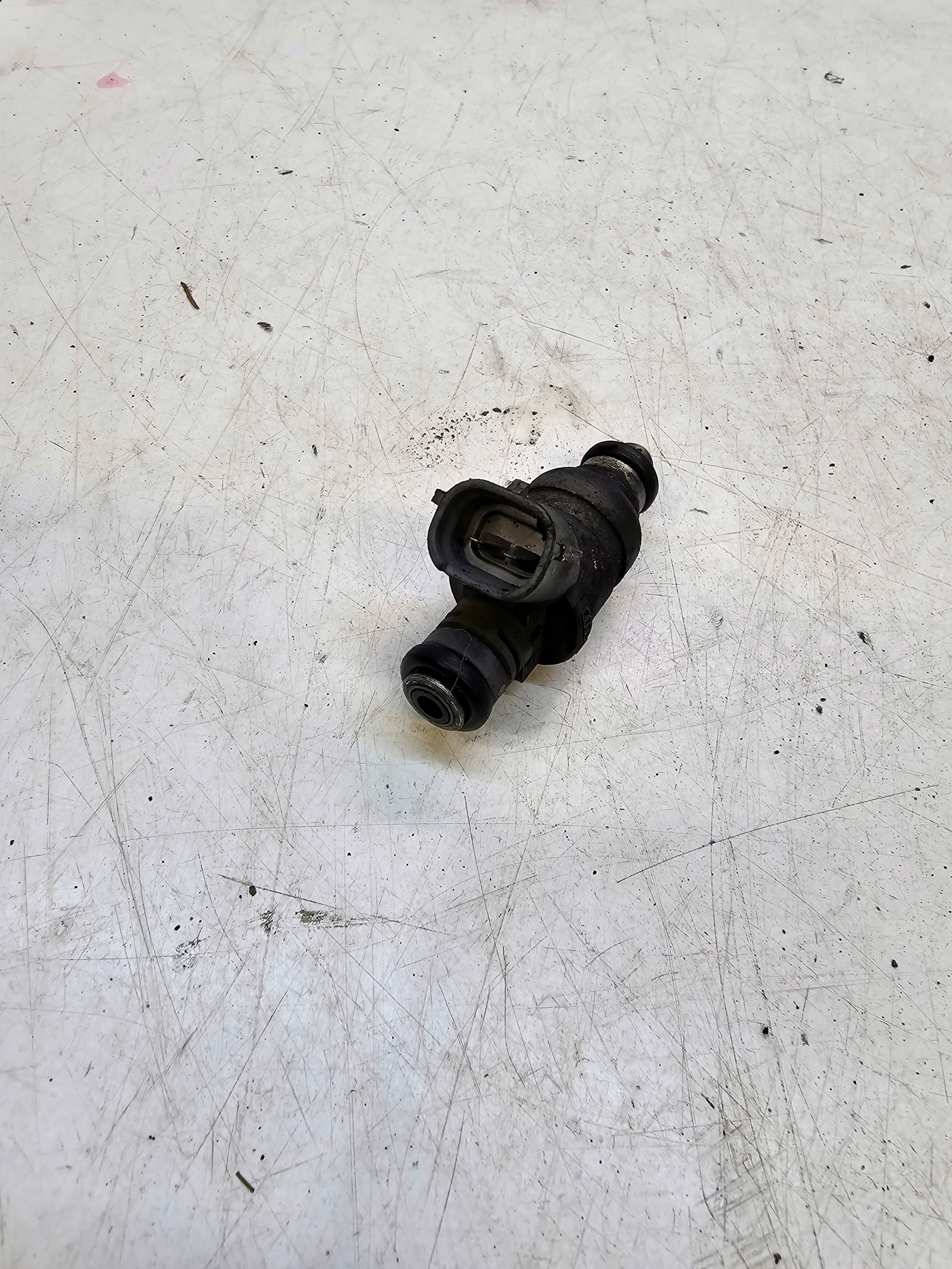 nozzle injector AUDI VW SEAT 1.6 MPI 06A906031BT