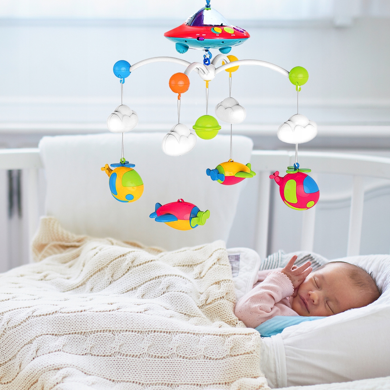 PROJEKTOR KOSMOS DO ŁÓŻECZKA KARUZELKA Z PILOTEM DLA DZIECI NIEMOWLĄT Materiał plastik