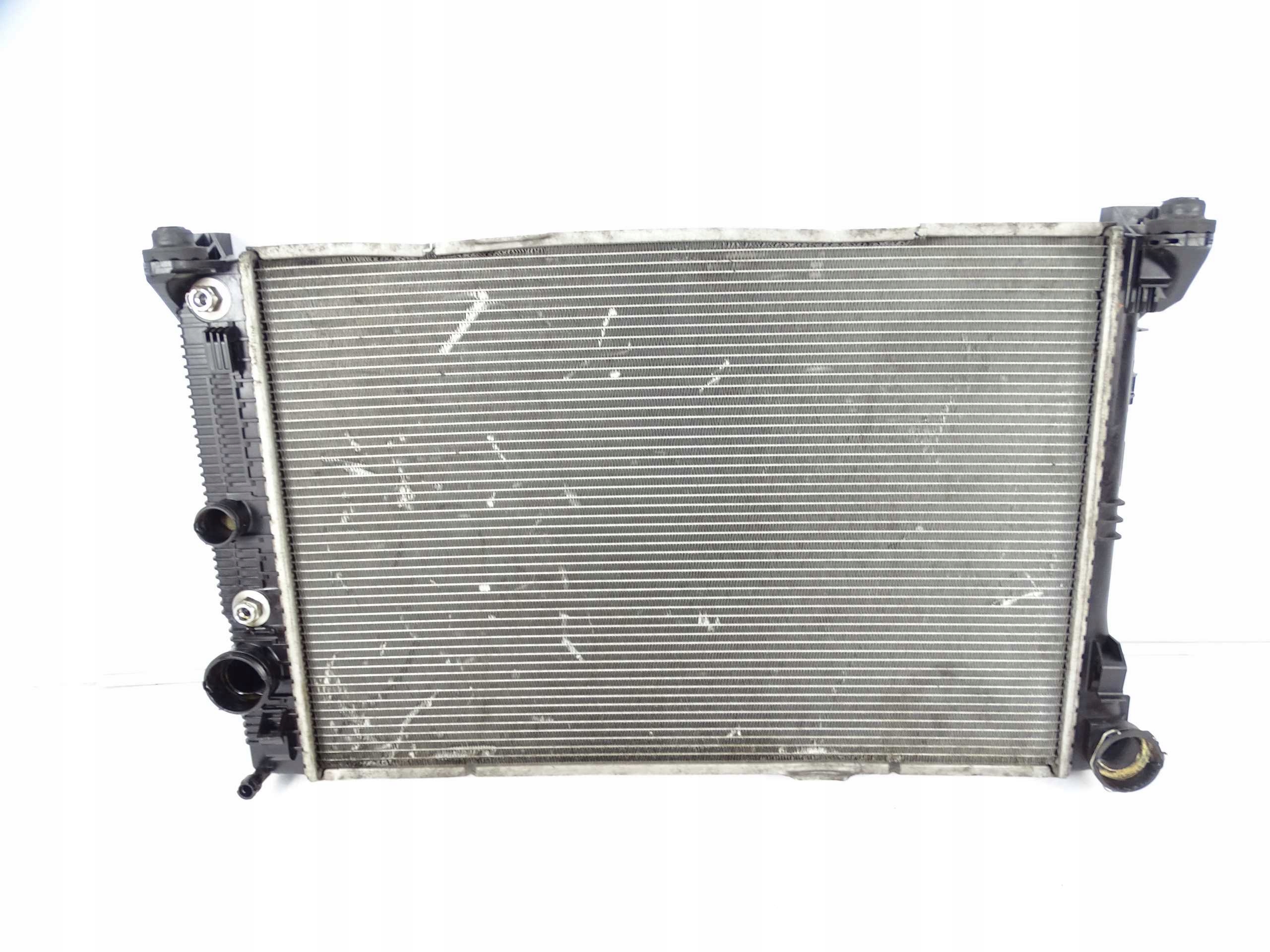 Mercedes E klasa W212 CHŁODNICA WODY A2045003603