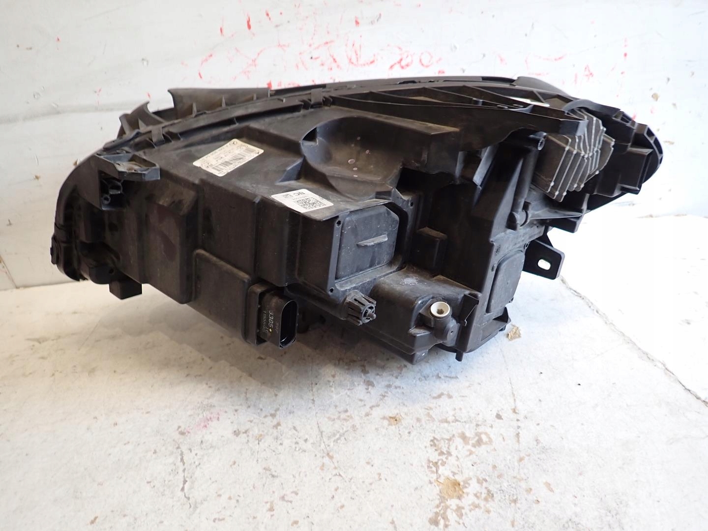 light front right MERCEDES B-KLASA W246 LIFT 2015- FULL LED A2469065401