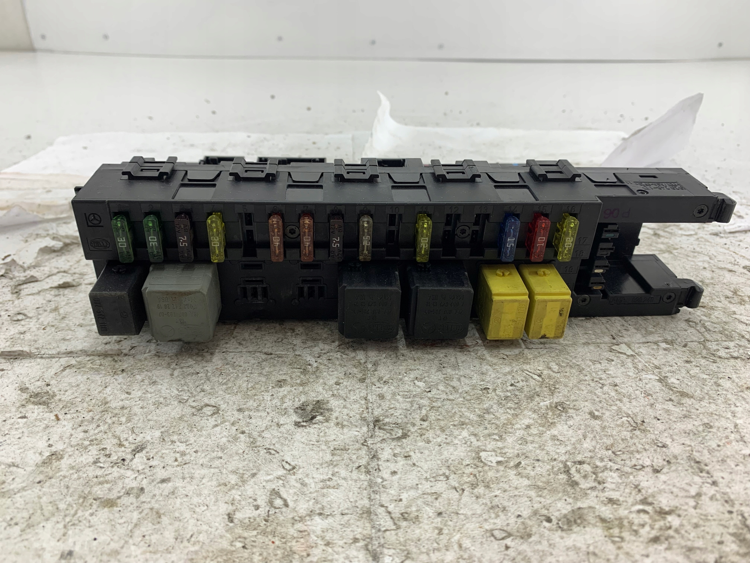 MERCEDES W211 module control unit SAM 2115455201